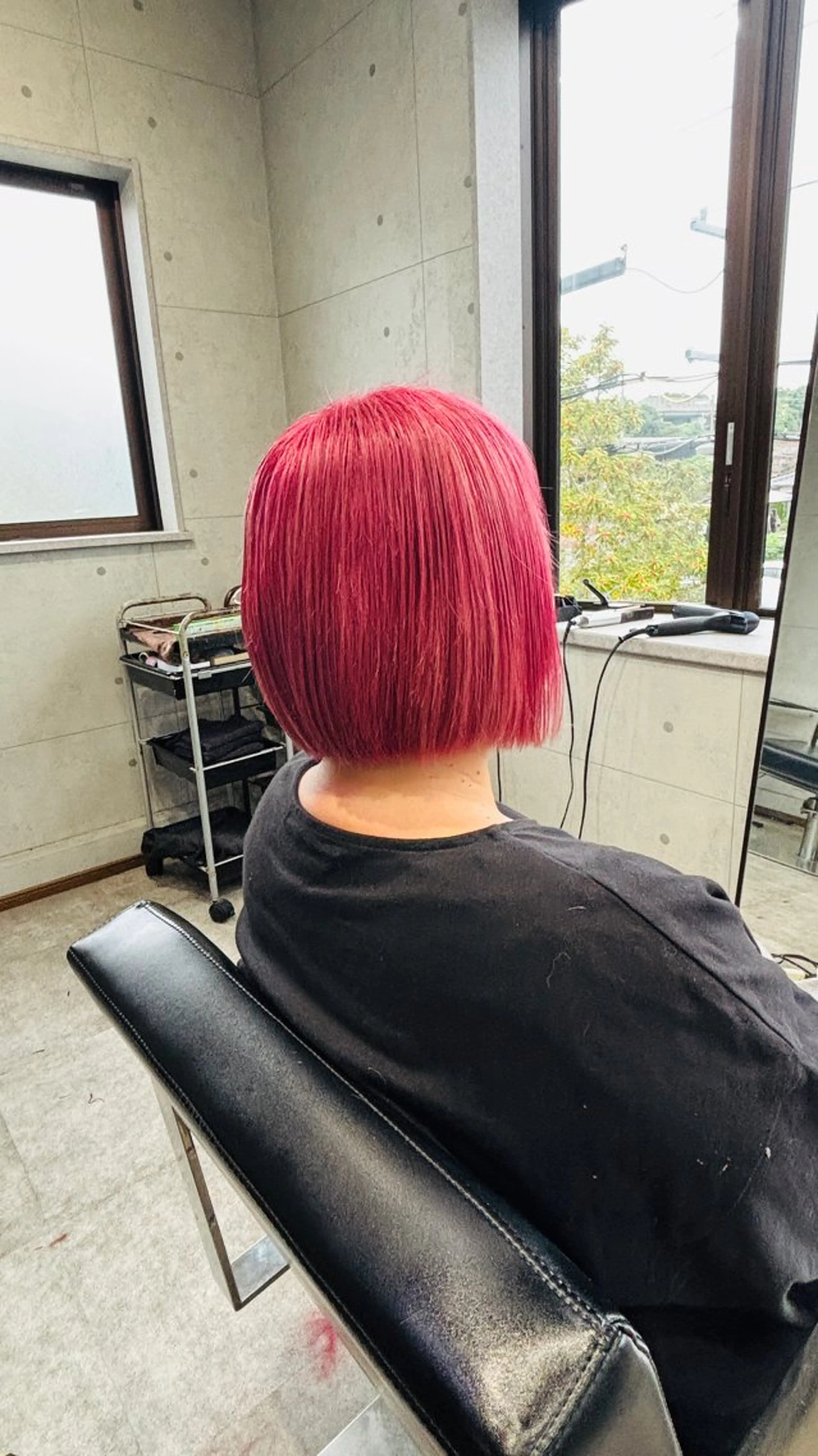 ミディアム ボブ 外国人風カラー ハイライト レイヤーカット REVE所属・馬場  麻応のヘアスタイル