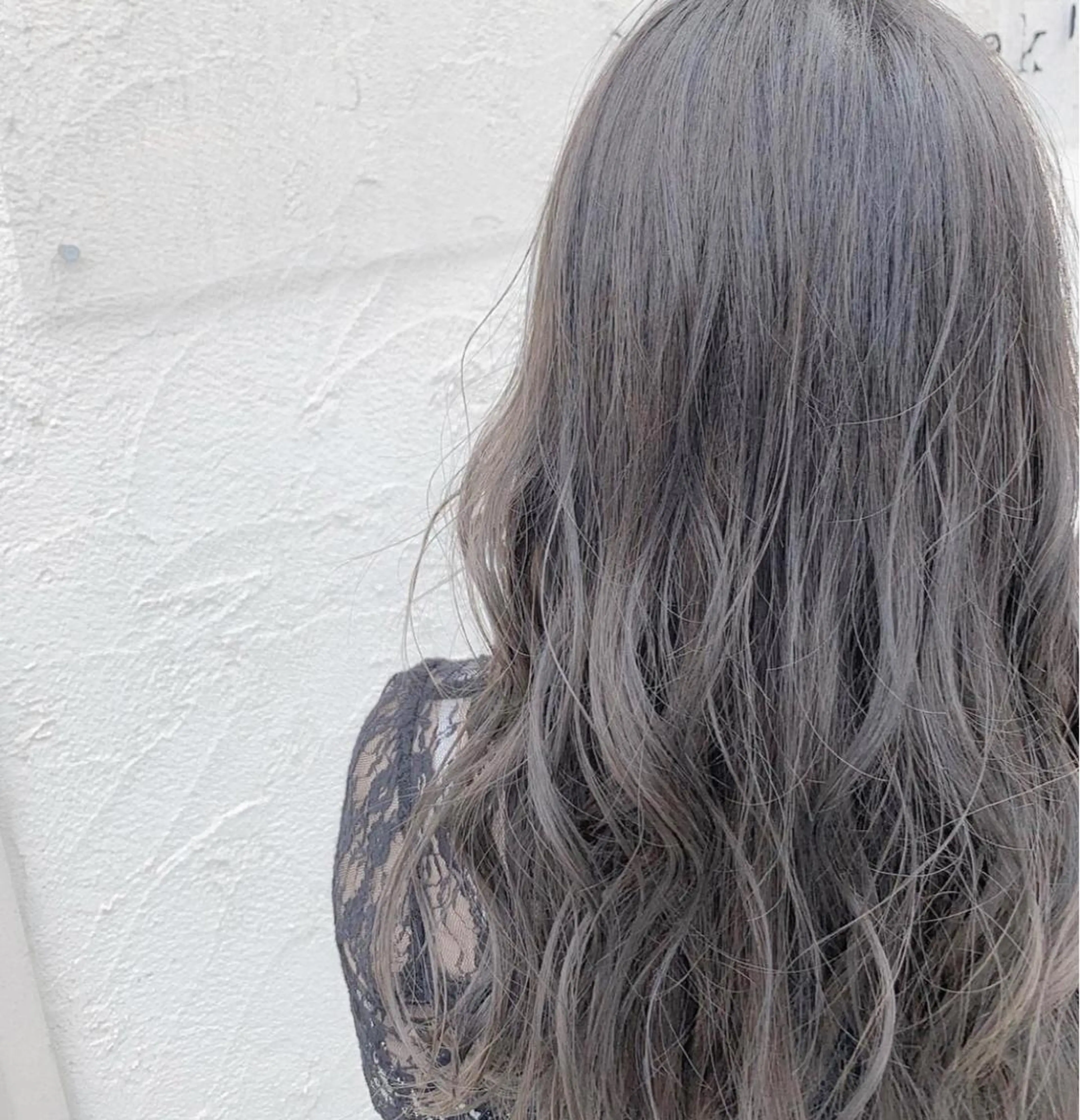 セミロング カラー ヘアカラー トリートメント 艶髪レイヤー屋さん 大澤竜馬のヘアスタイル