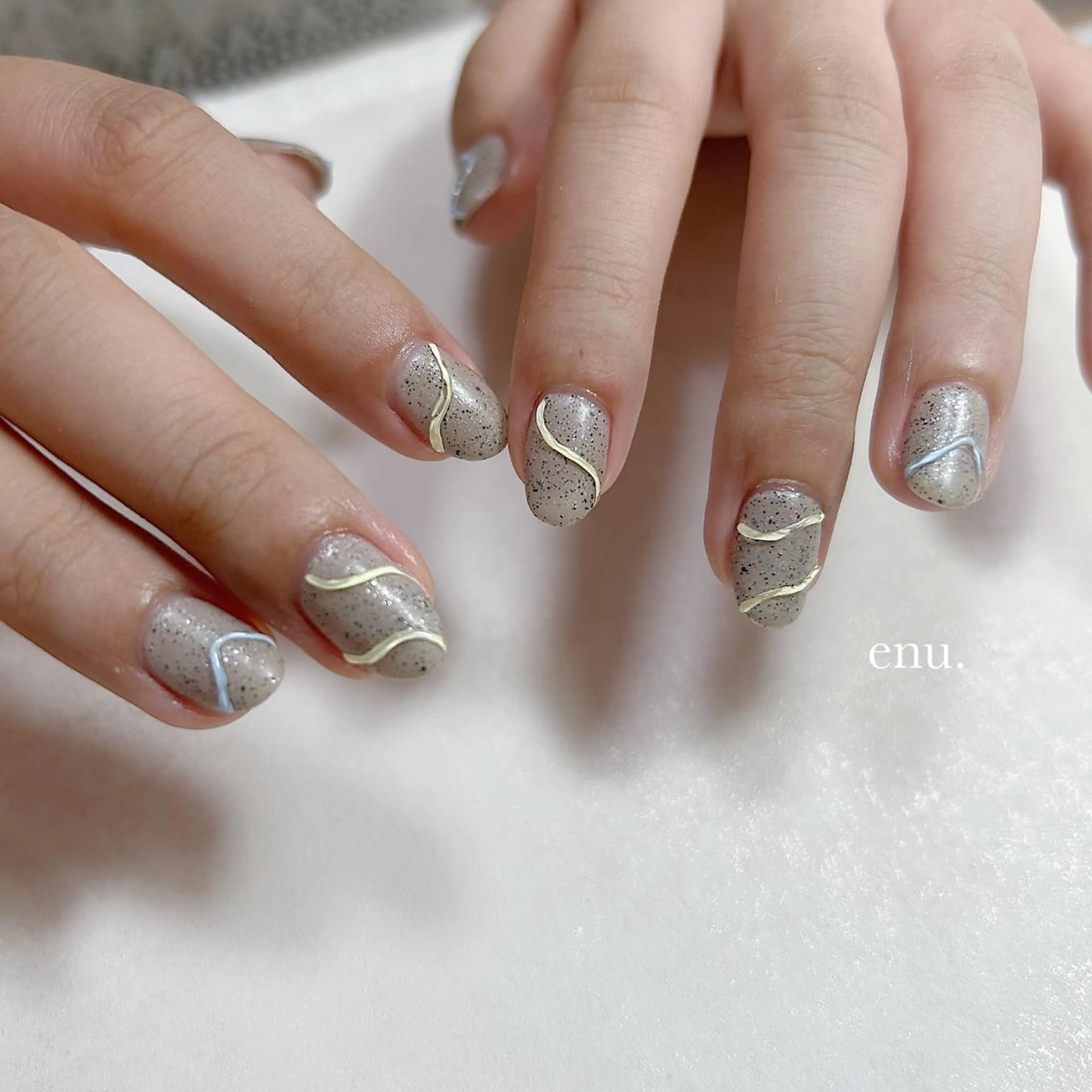 ネイル ハンドネイル enu. nanakoのネイルデザイン