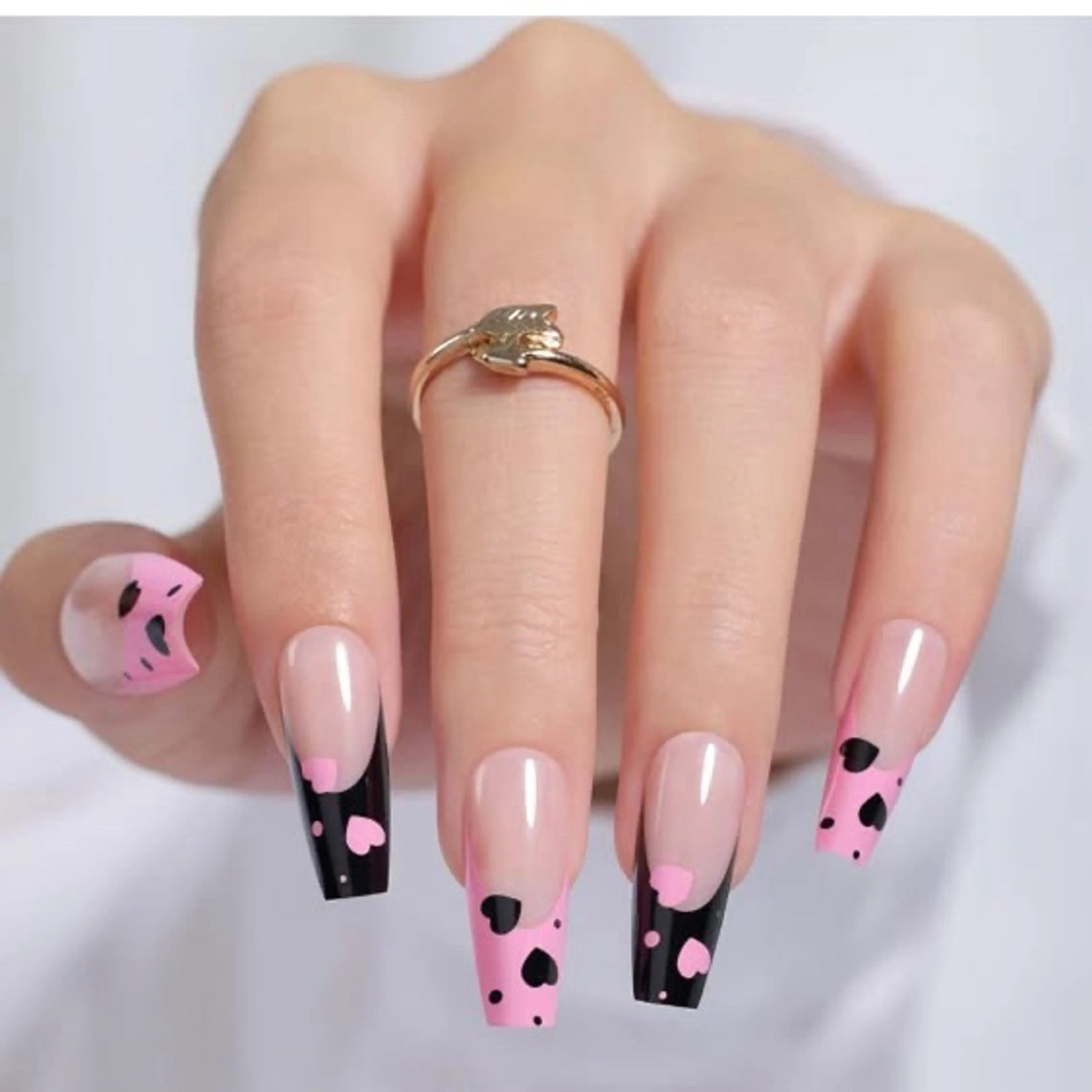 ネイル Queen Nailのネイルデザイン