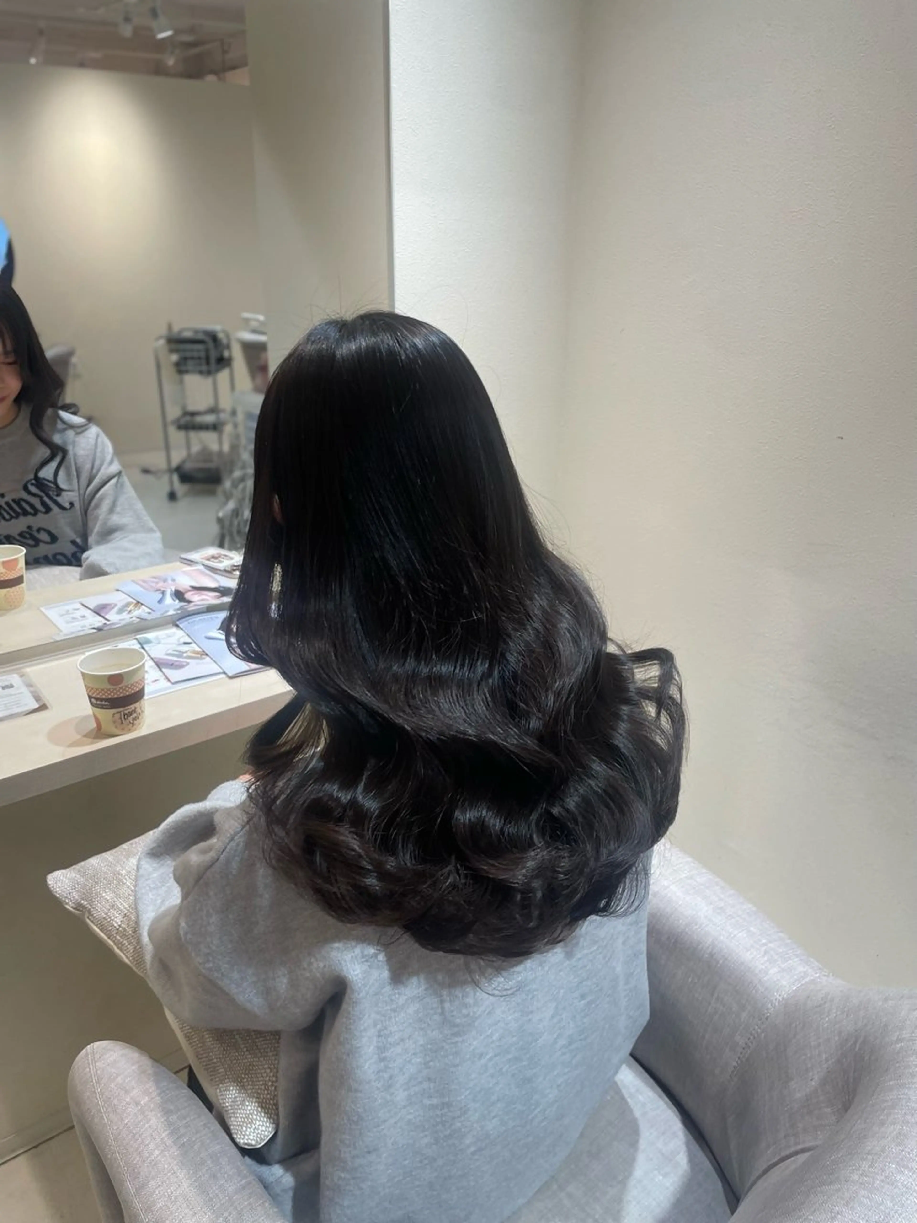 セミロング ヘアカラー CreBiA ten_【クレビアテン】所属・crebia 漢人 美海／レイヤーカットのヘアスタイル