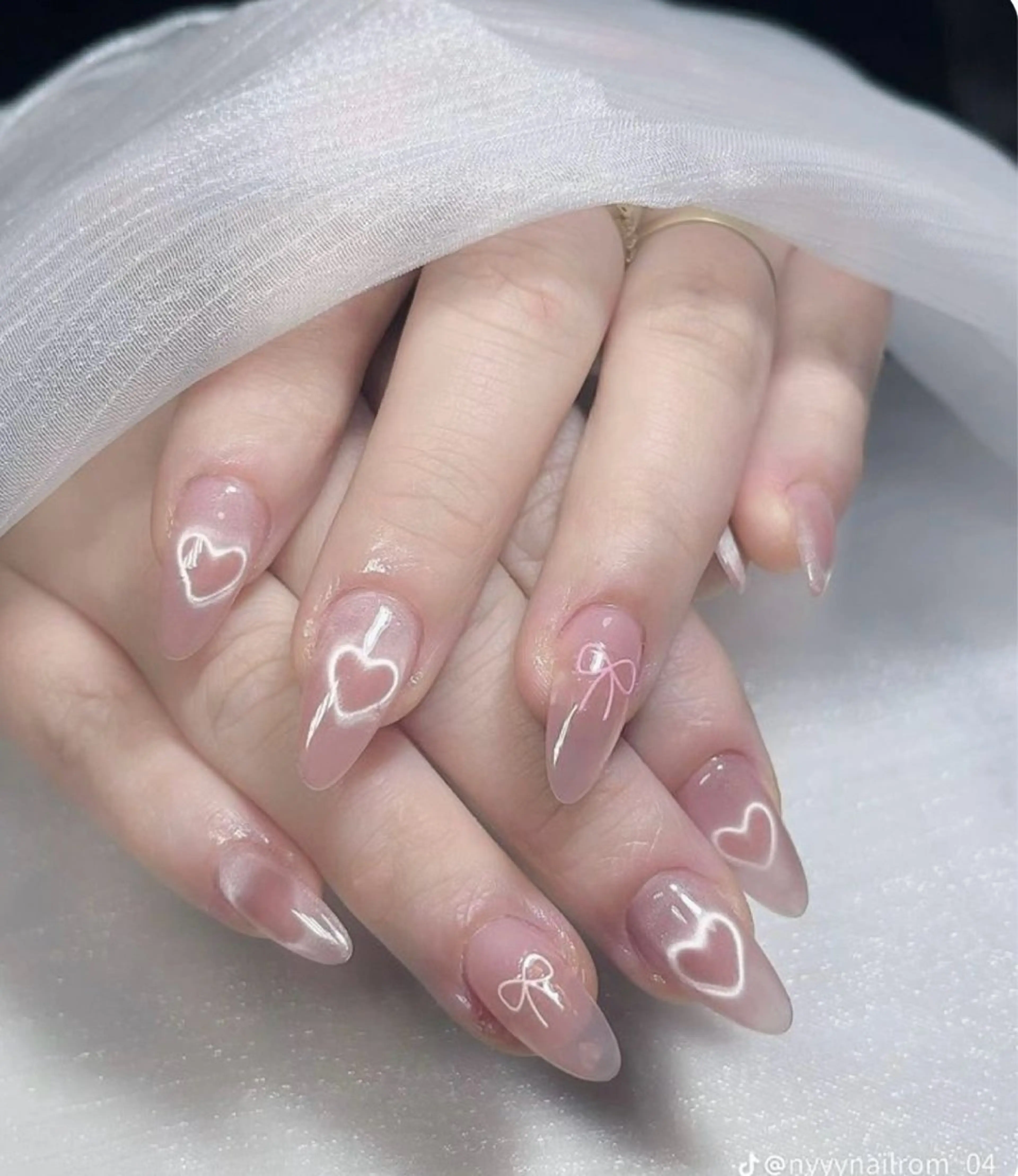 ネイル アートネイル チークネイル 長さ出し フレンチネイル ジェルネイル Lily nails studio所属・ネイルサロン Lilyのネイルデザイン