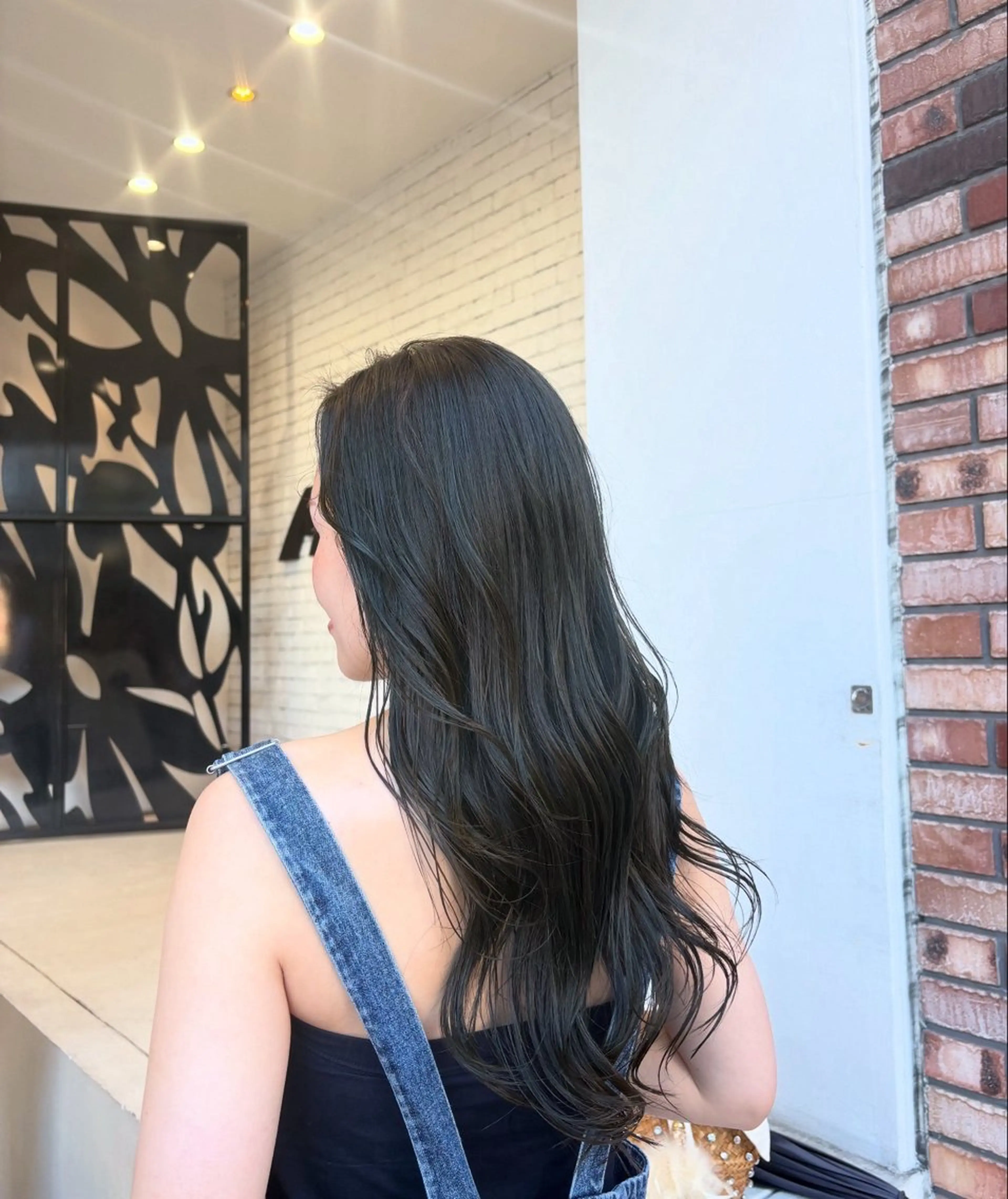 ロング ヘアカラー 梅田美容師カラー モデル募集中MICOのヘアスタイル