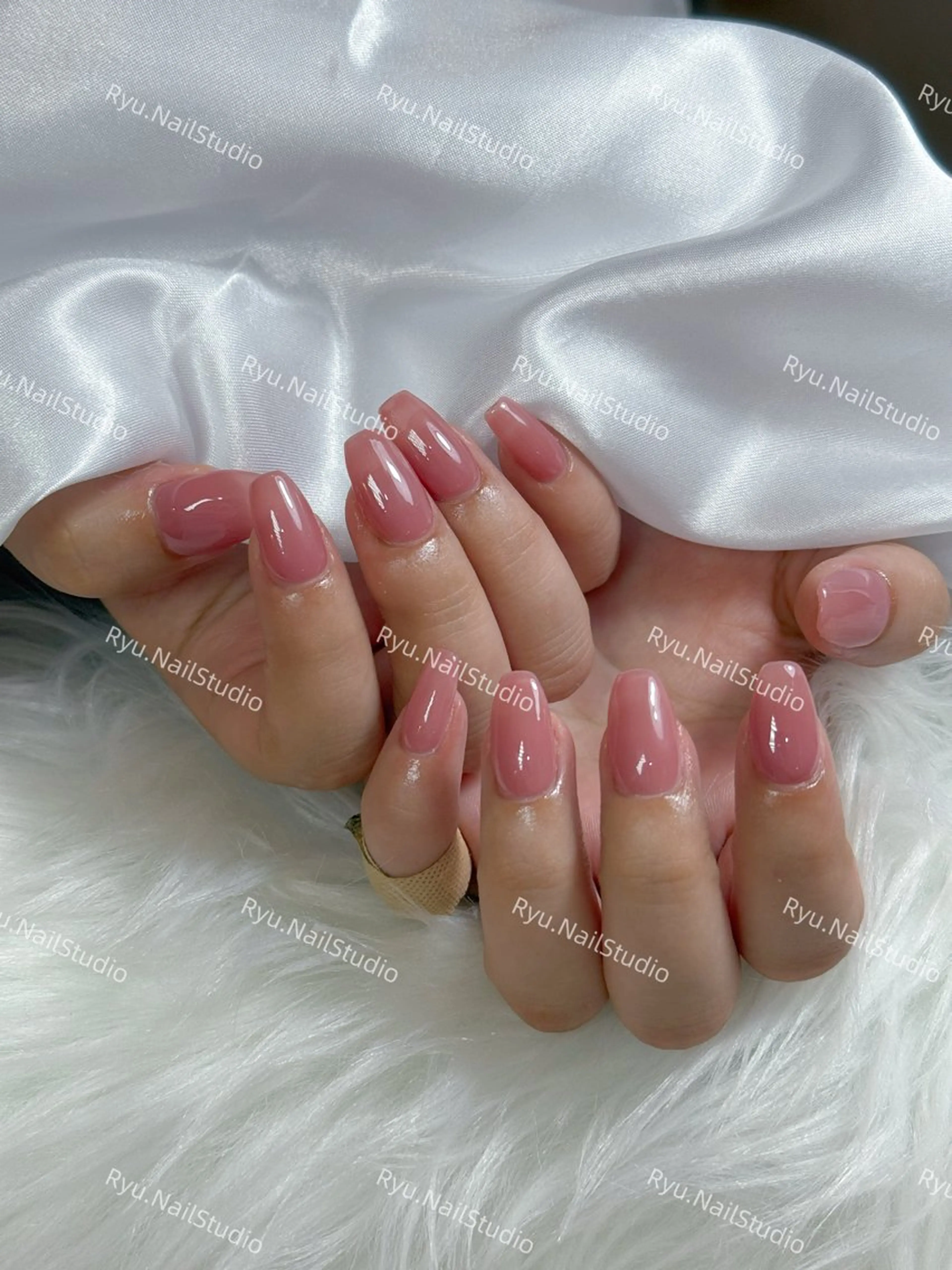 ネイル アートネイル ジェルネイル キラキラネイル ミラーネイル ニュアンスネイル ハンドネイル Ryu Nail Studio所属・Ryu Nailのネイルデザイン