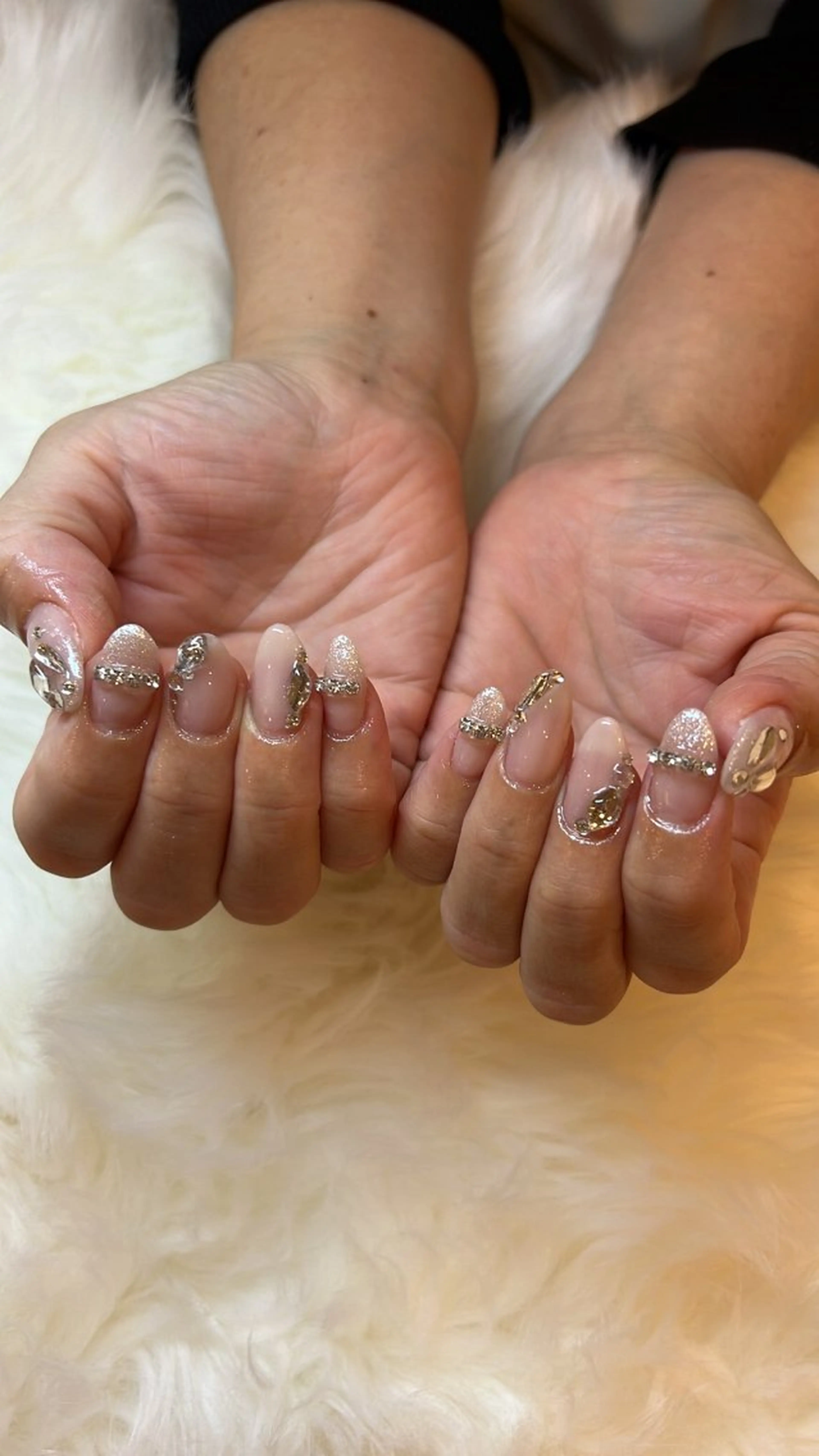 ネイル ハンドネイル ハンドケア RÊVIA所属・RÊVIA (レヴィア)のネイルデザイン