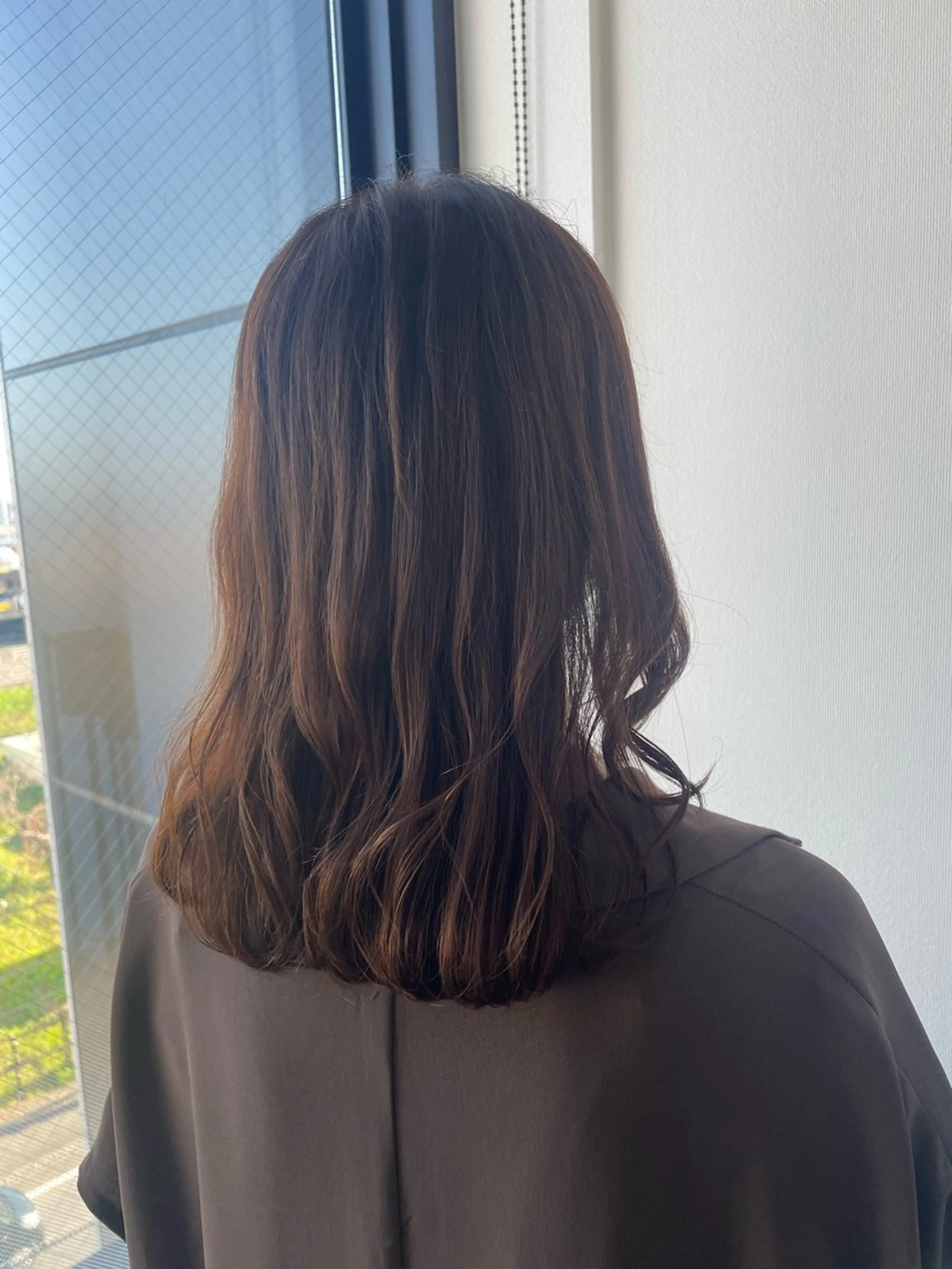 セミロング カラー ヘアカラー 【パーマ/ブリーチ】 ヤマザキナナホのヘアスタイル