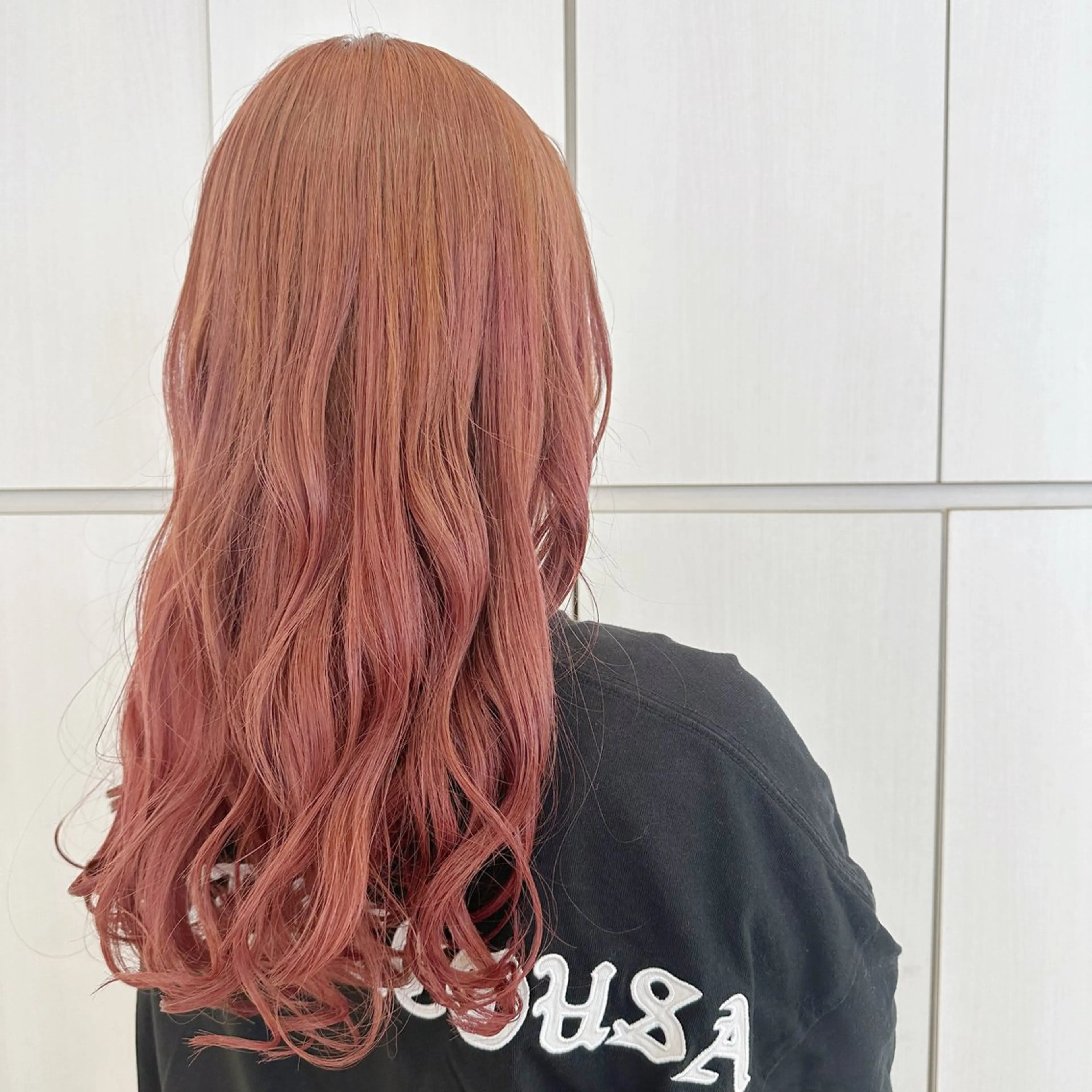 セミロング カラー 🌹艶カラー🌹 大林未侑のヘアスタイル