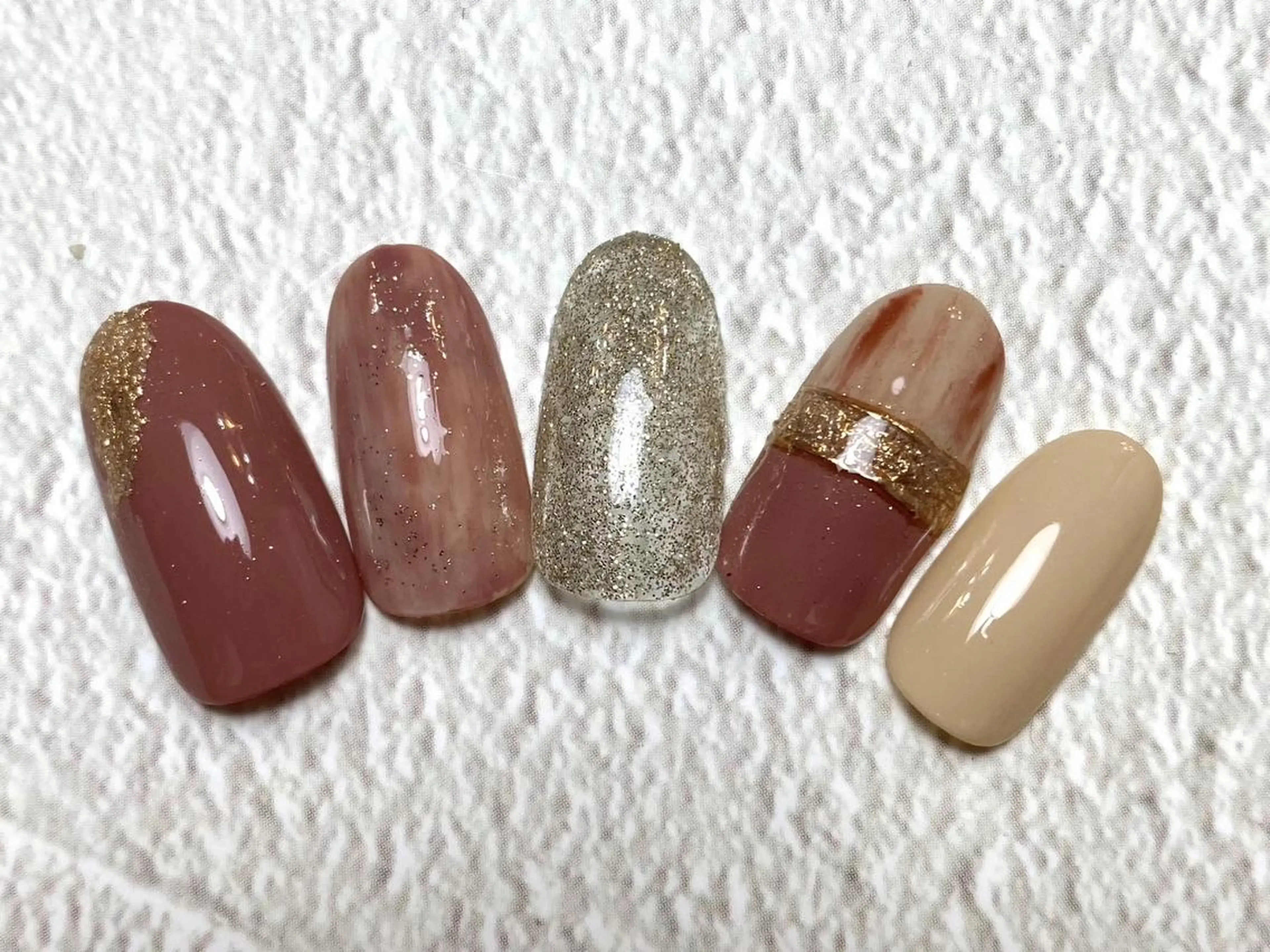 ネイル アートネイル ニュアンスネイル Ellie Nail Serinaのネイルデザイン