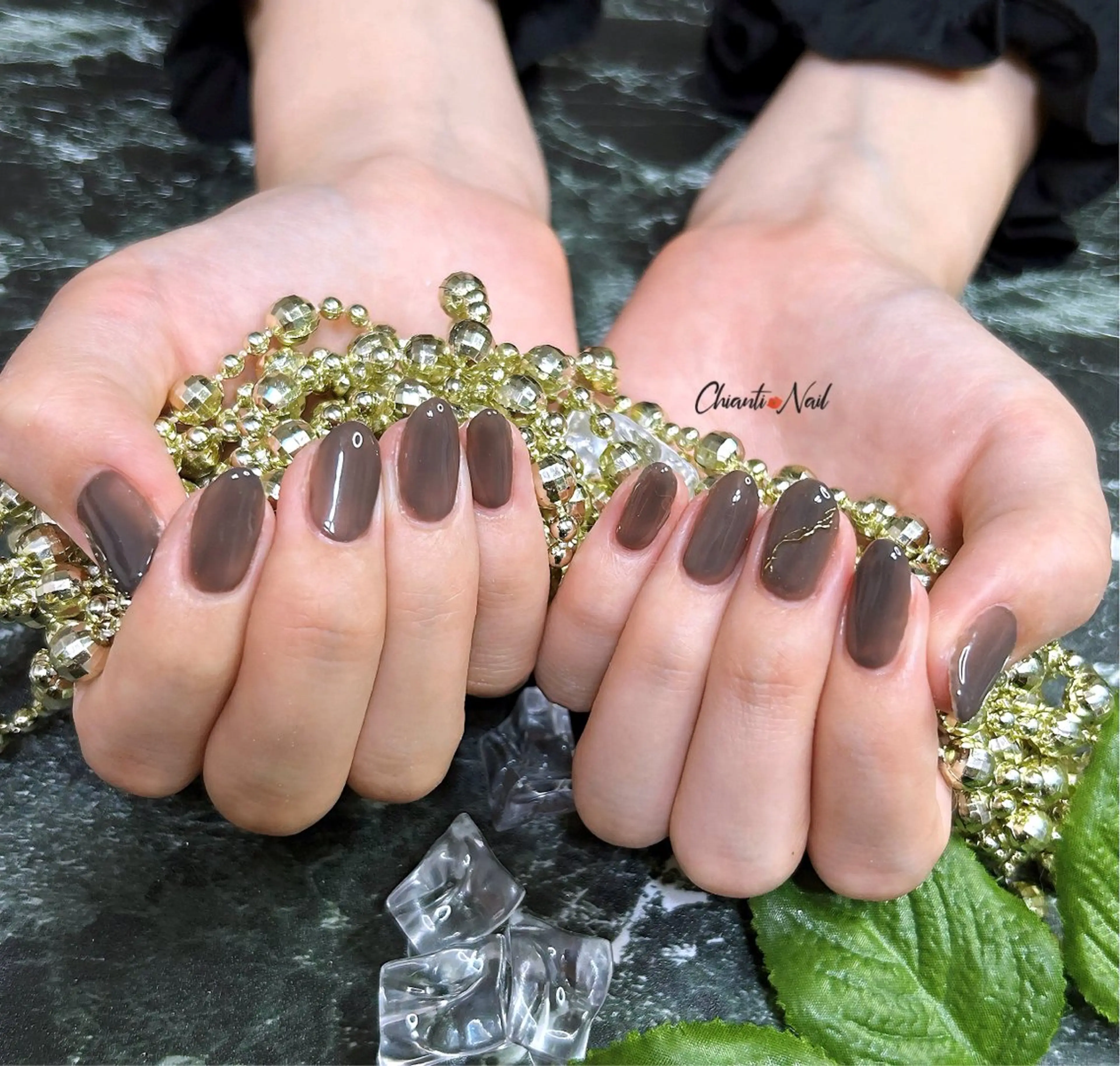 ネイル ミラーネイル ワンカラーネイル Chianti Nailのネイルデザイン