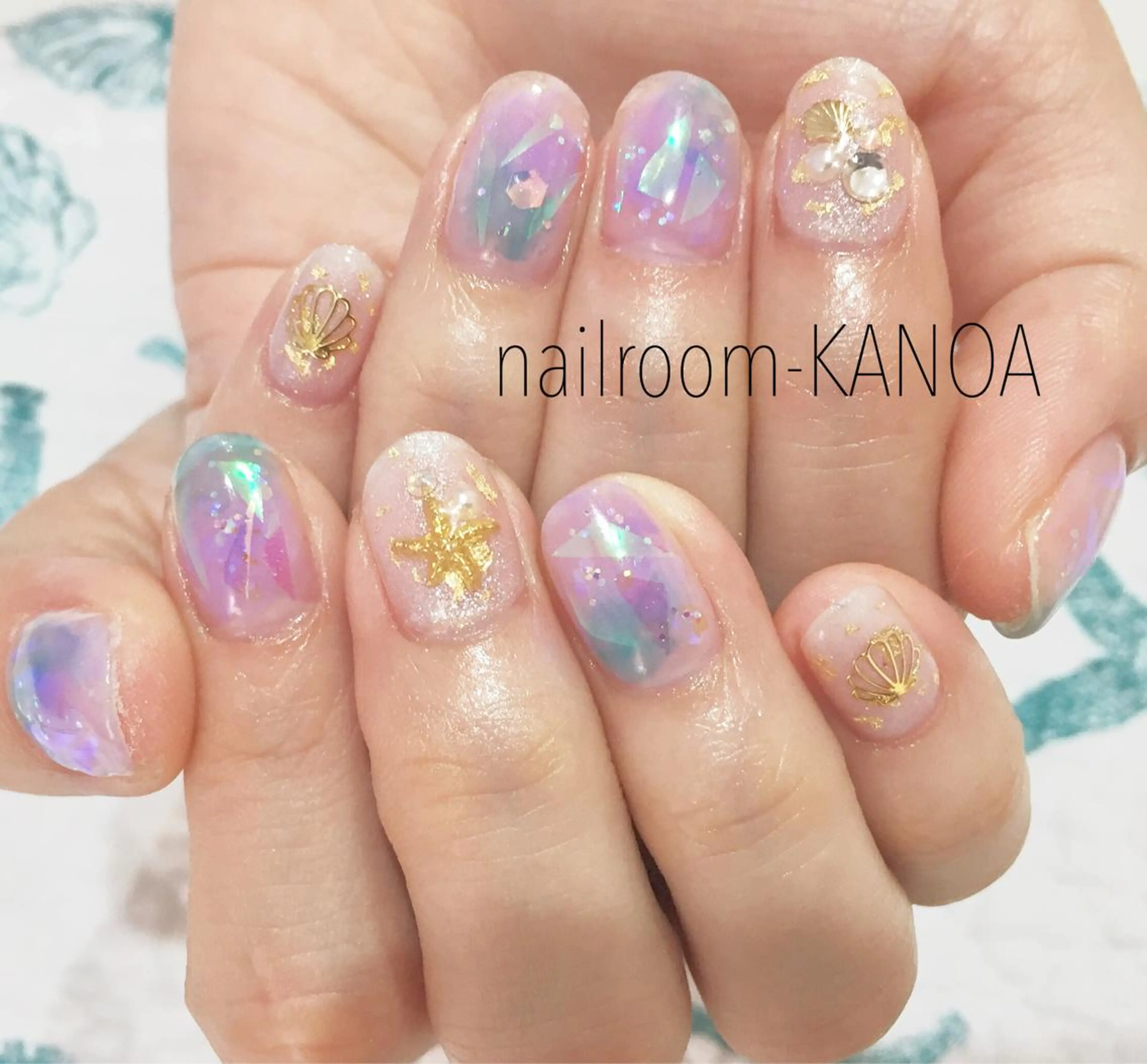 ネイル オーロラネイル キラキラネイル nailroom- KANOAのネイルデザイン