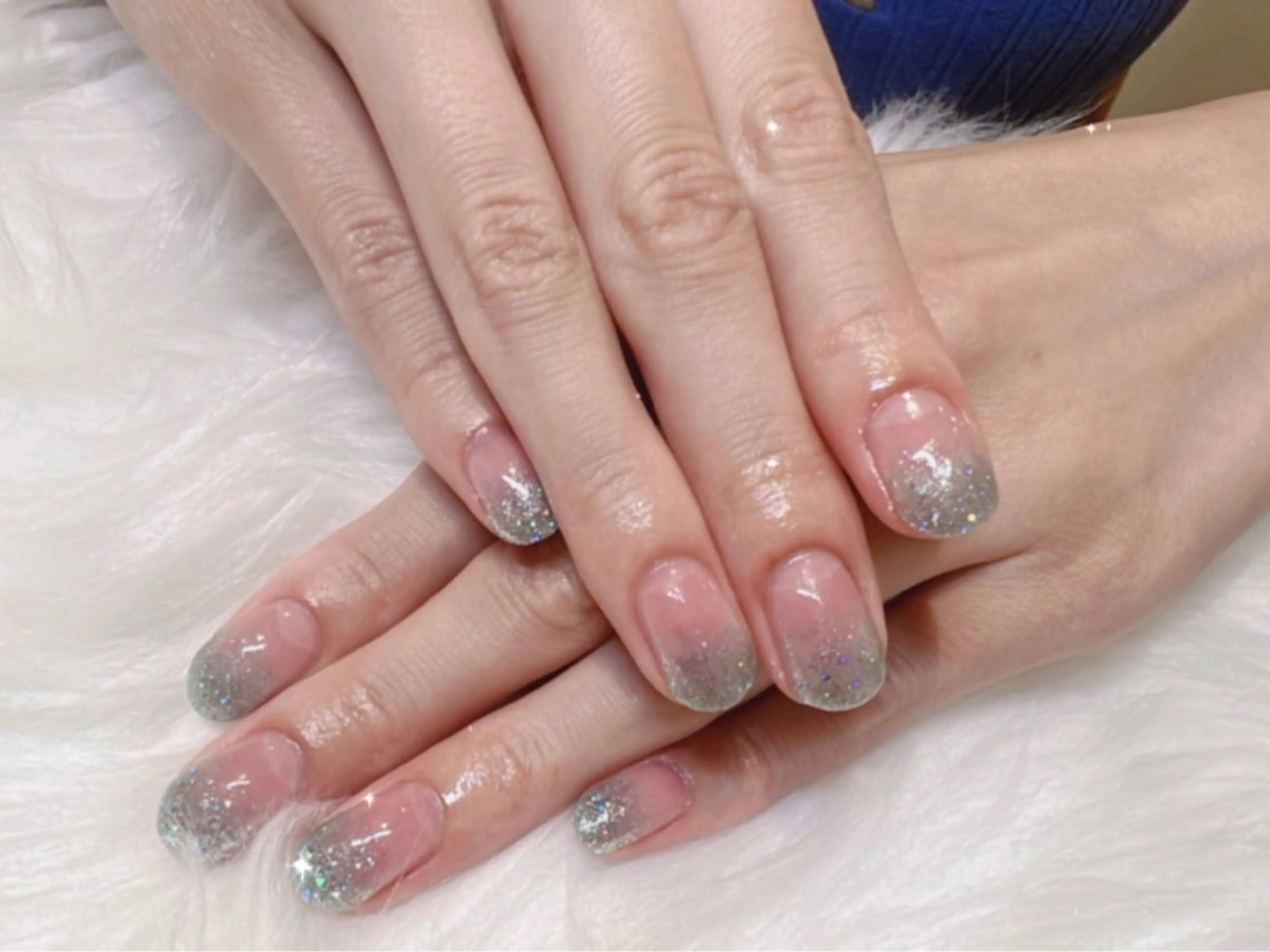 ネイル ラメ(グリッター) ラメグラデーション ハンドネイル 若狭 早希のネイルデザイン