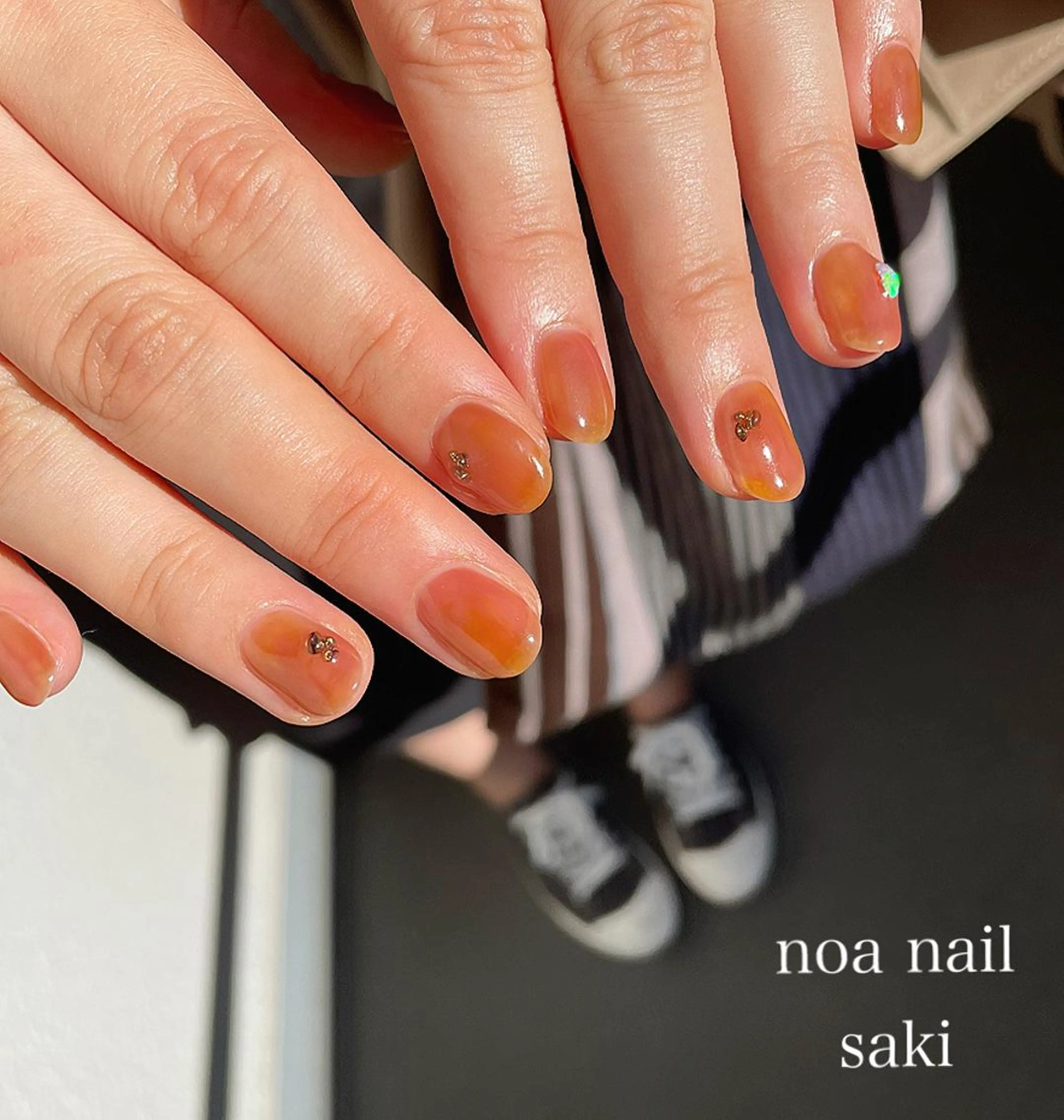 ネイル アートネイル オーロラネイル カジュアル ジェルネイル 氷ネイル・うるうるネイル nailsalon noa所属・nailist sakiのネイルデザイン