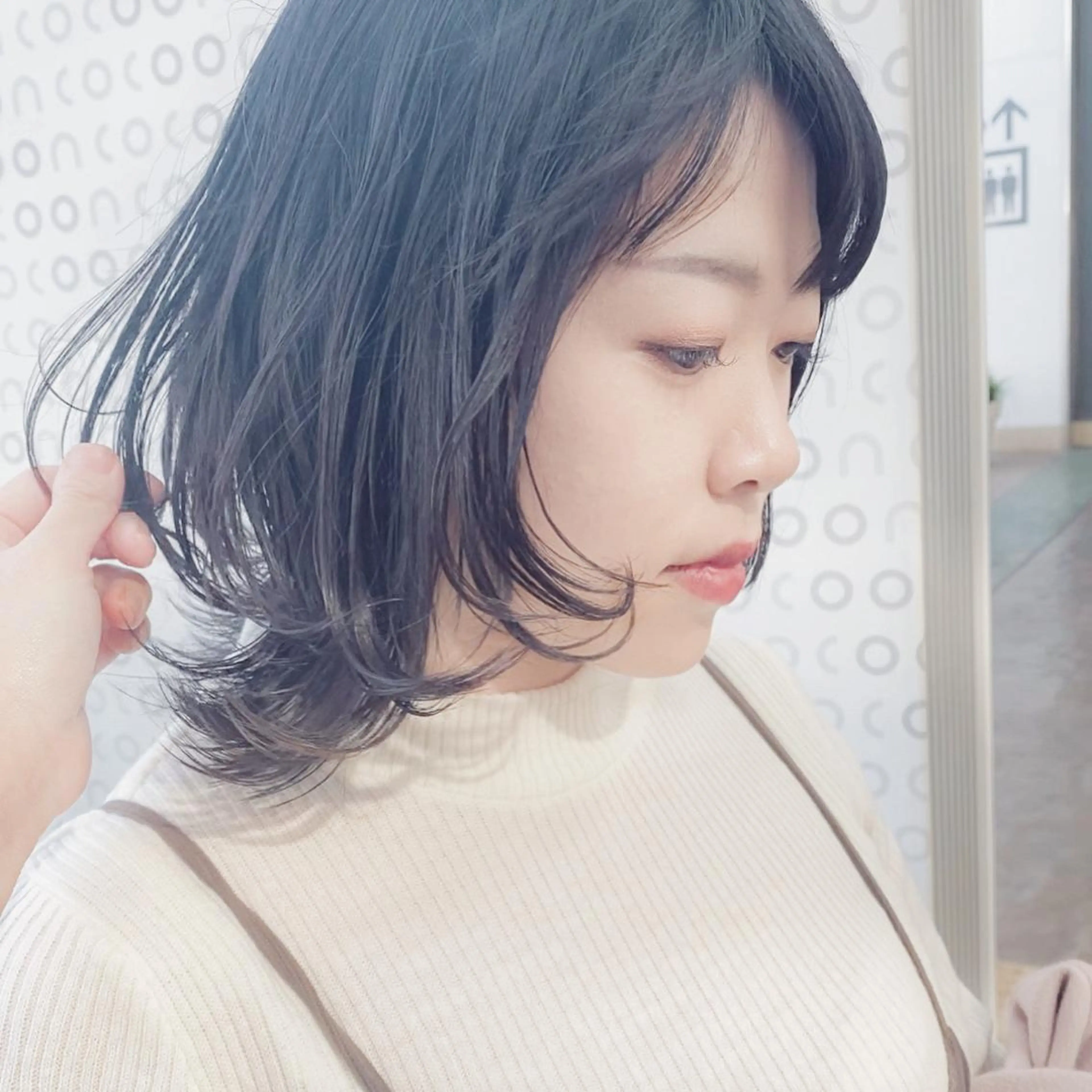 ミディアム カラー 大野 あさみのヘアスタイル