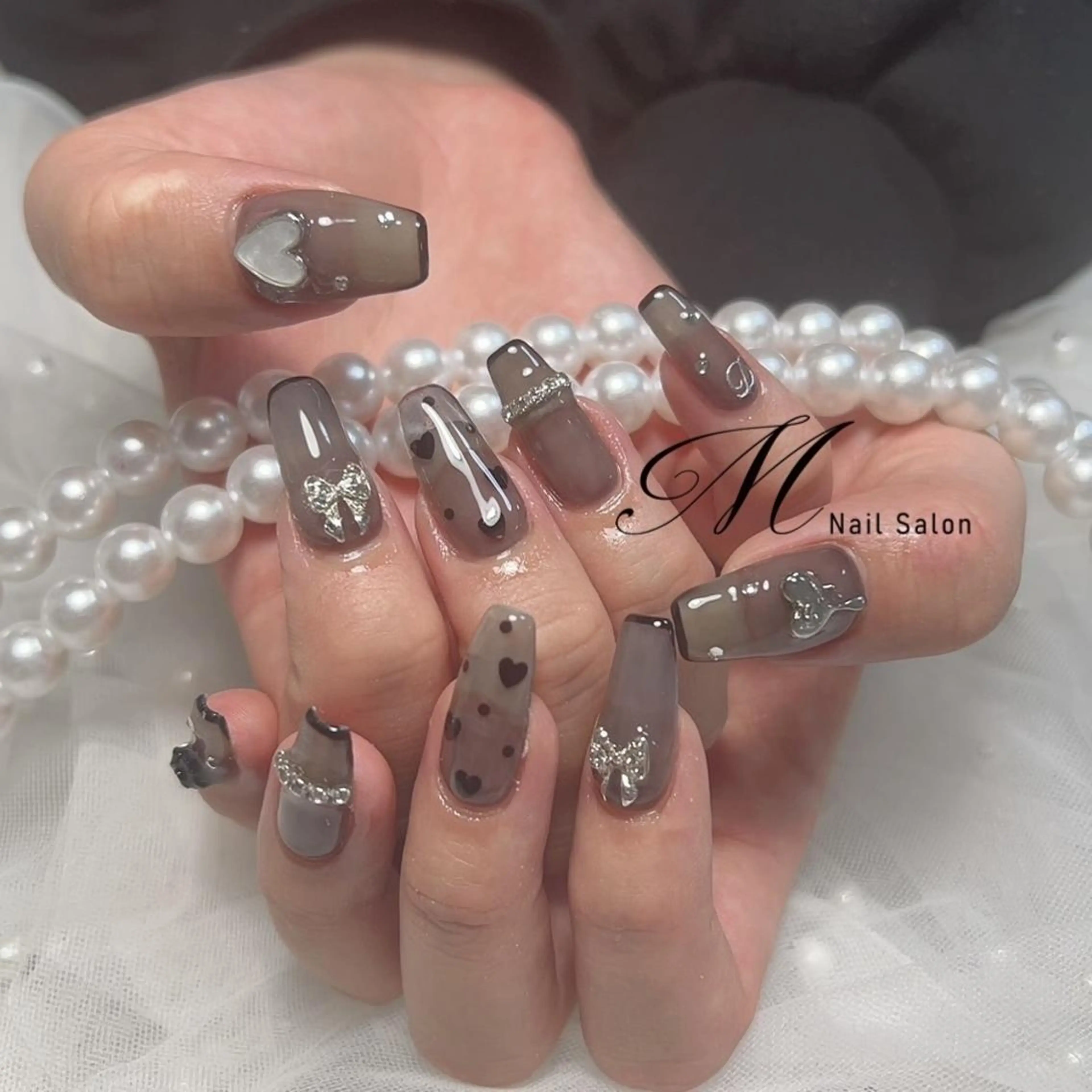 ネイル MNailパラ取扱店 🦋キャンペーン中✨のネイルデザイン