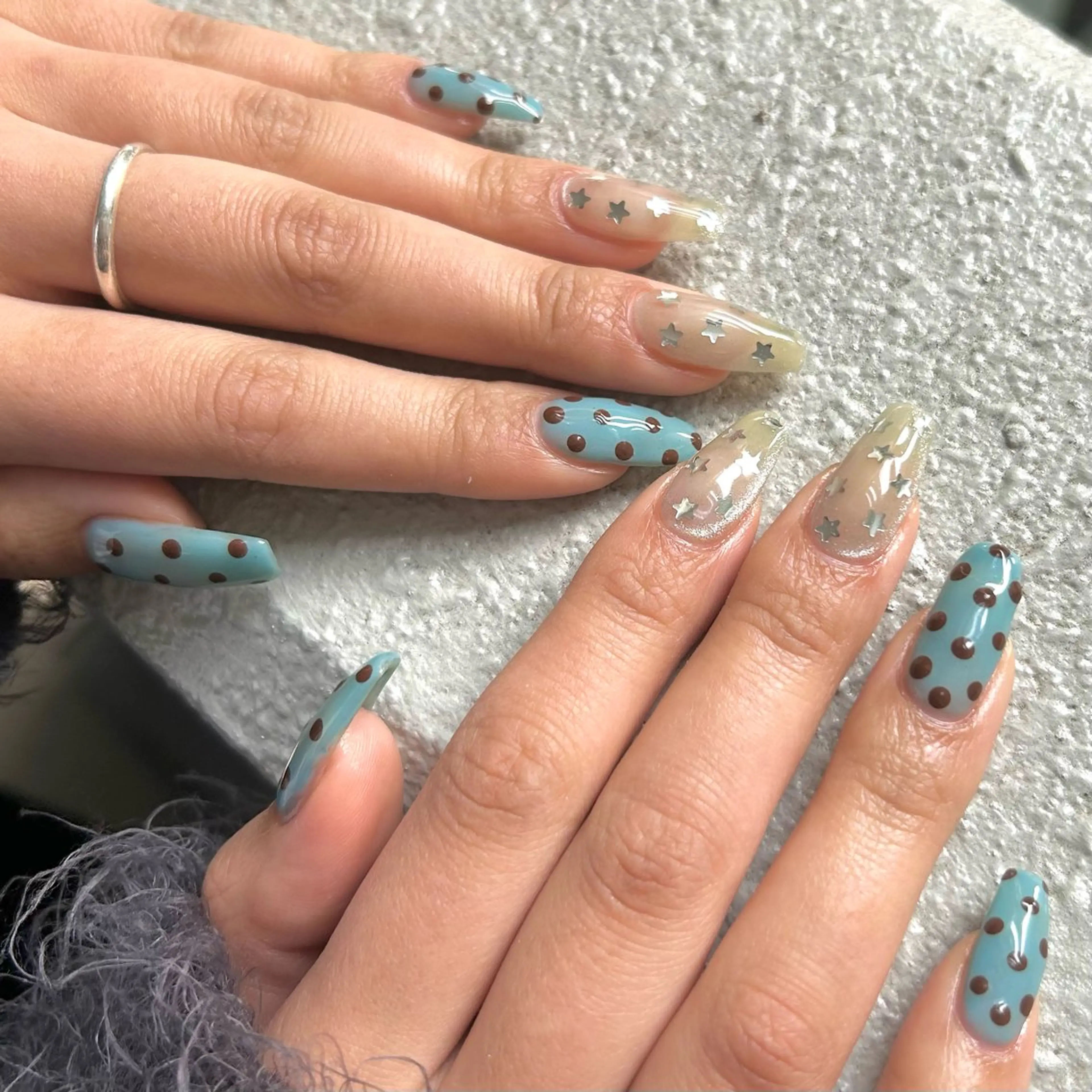 ネイル ドット マグネットネイル shine'an fuka🌿🫧のネイルデザイン