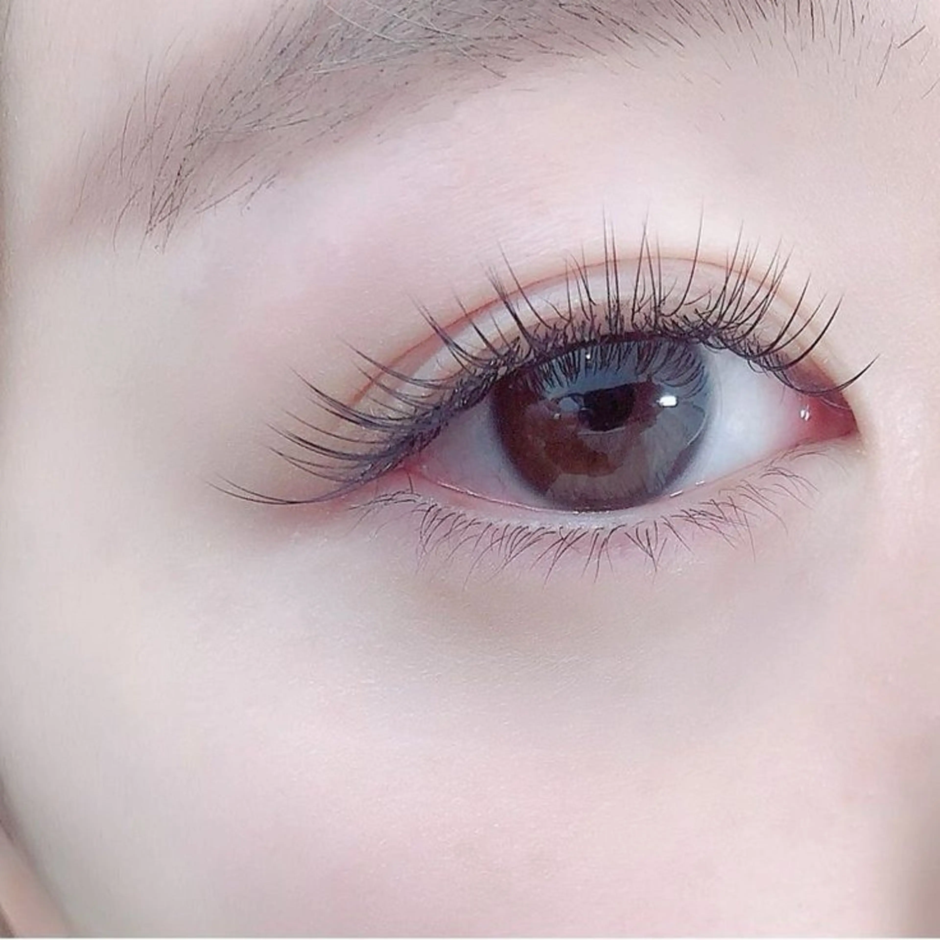 マツエク・マツパ フラットラッシュ ＆mooi 【アンドモーイ】所属・＆mooi 【アンドモーイ】のマツエク・マツパデザイン
