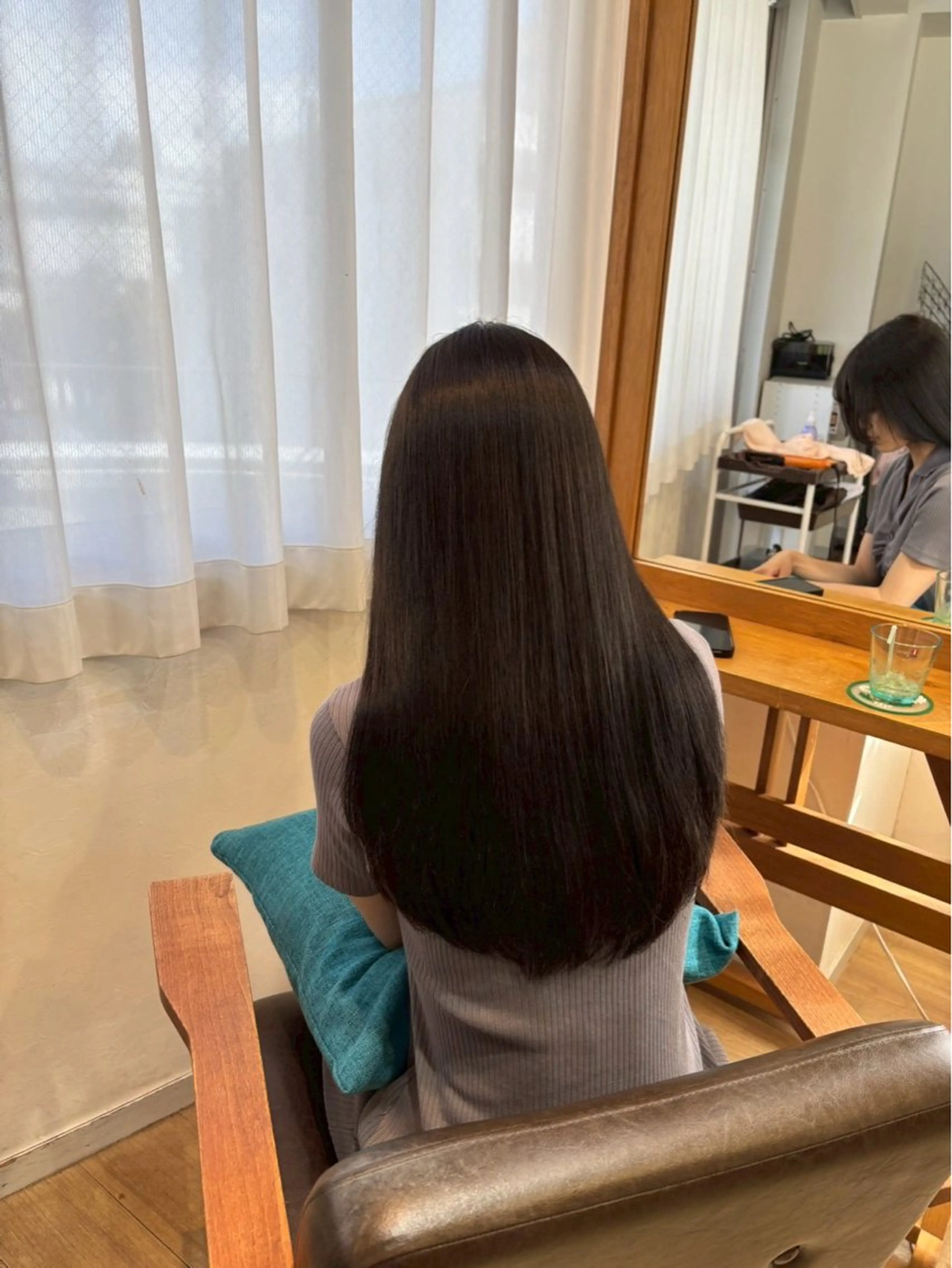 ロング カラー ベージュカラー オリーブベージュ カット ヘアカラー トリートメント RINNO🌷艶髪/ 艶カラーのヘアスタイル