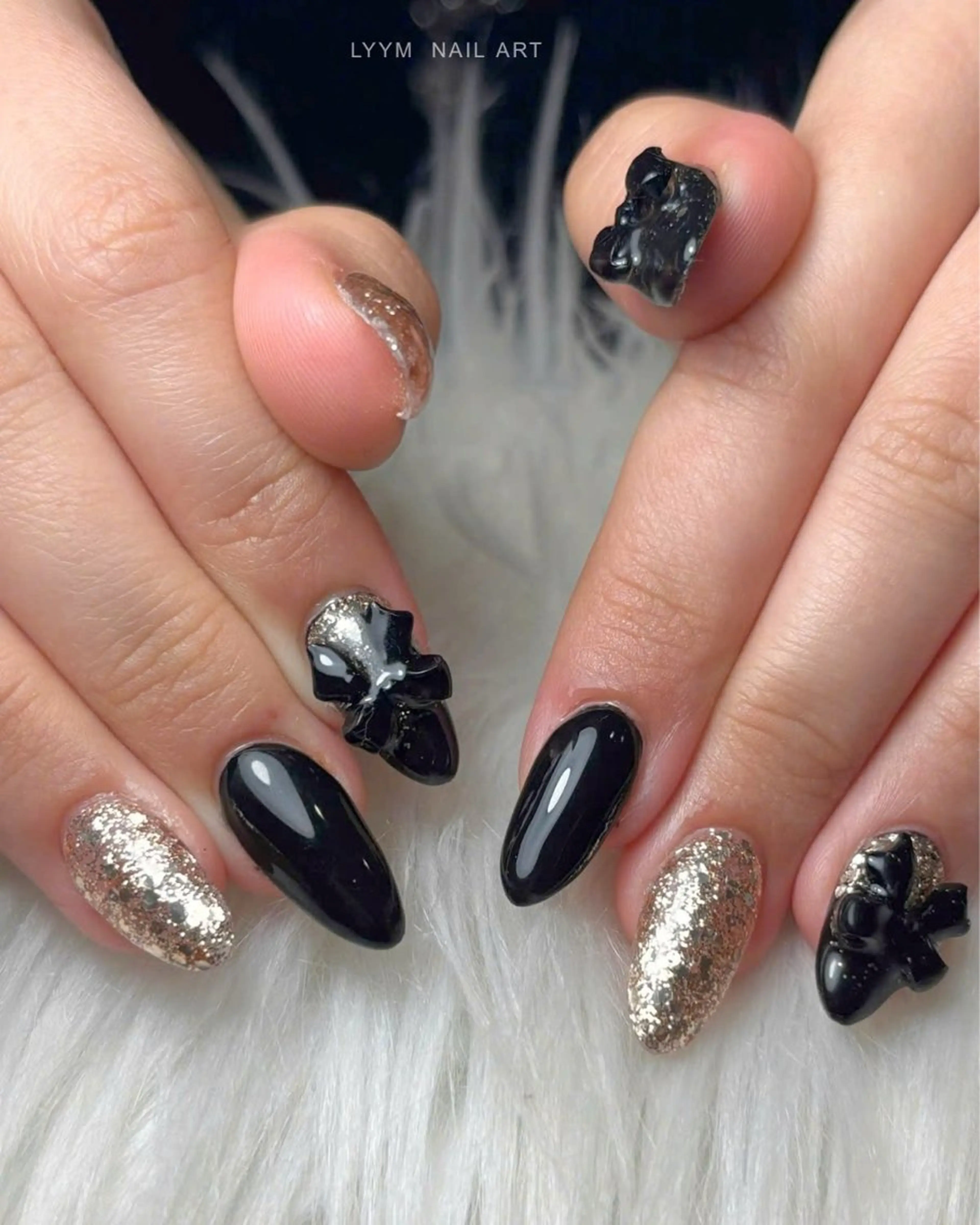ネイル ゴールド 韓国ネイル リボン ハンドネイル LYYM Nail Salonのネイルデザイン