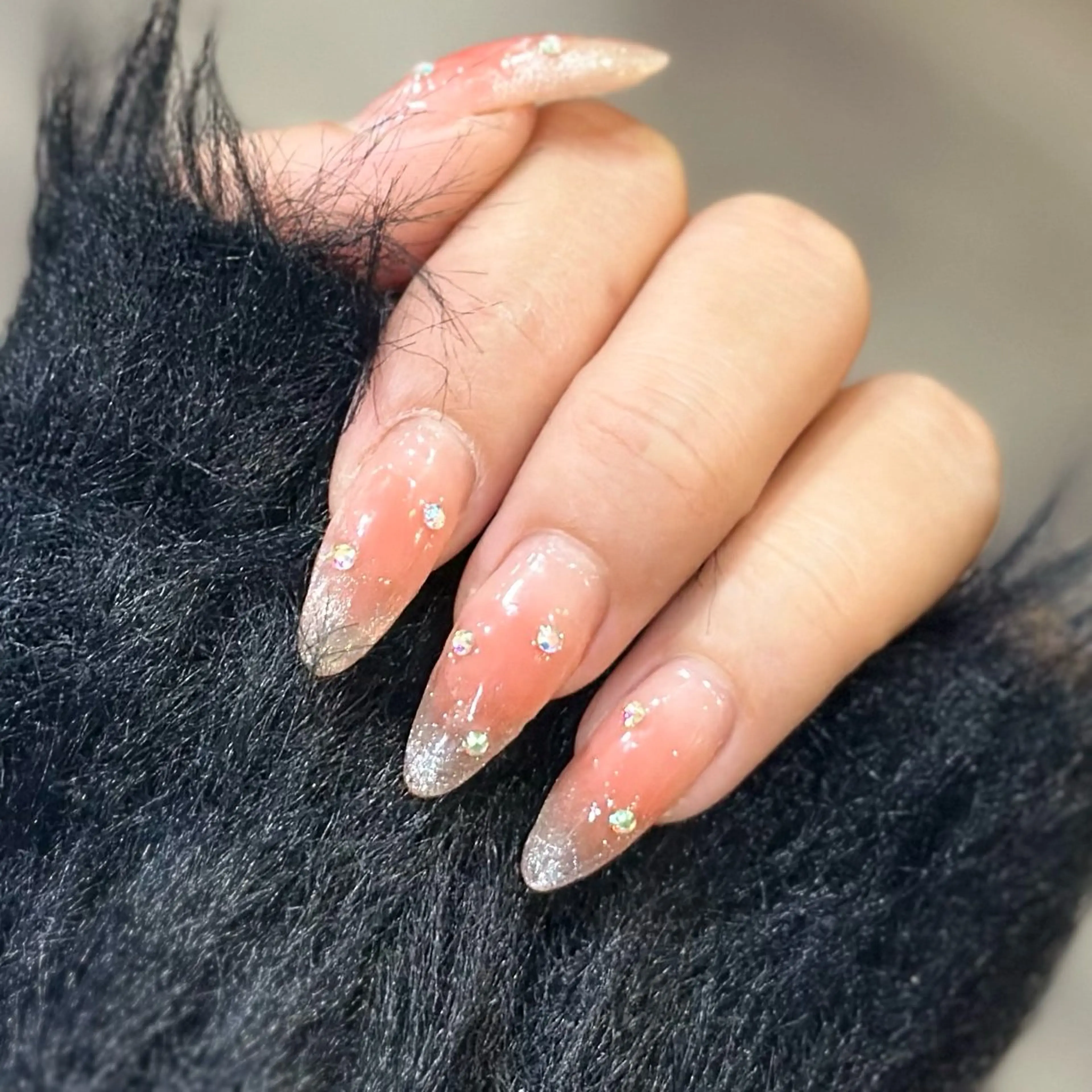 【オフなし・ケア込み】ハンド チークネイルの写真