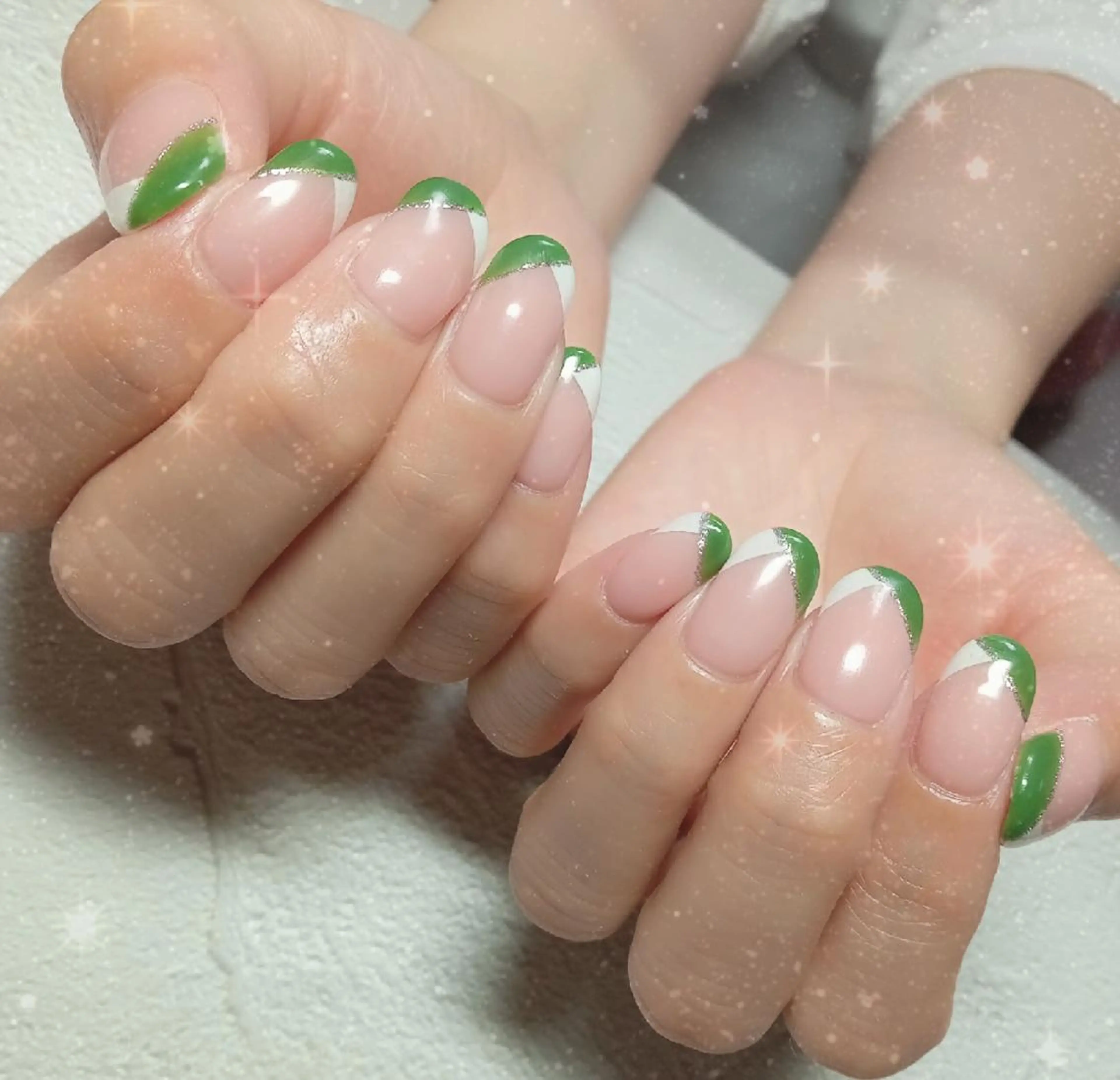 ネイル フレンチネイル キラキラネイル ラメ(グリッター) 持ち込み オフィスネイル ハンドネイル flure de neige yukiのネイルデザイン