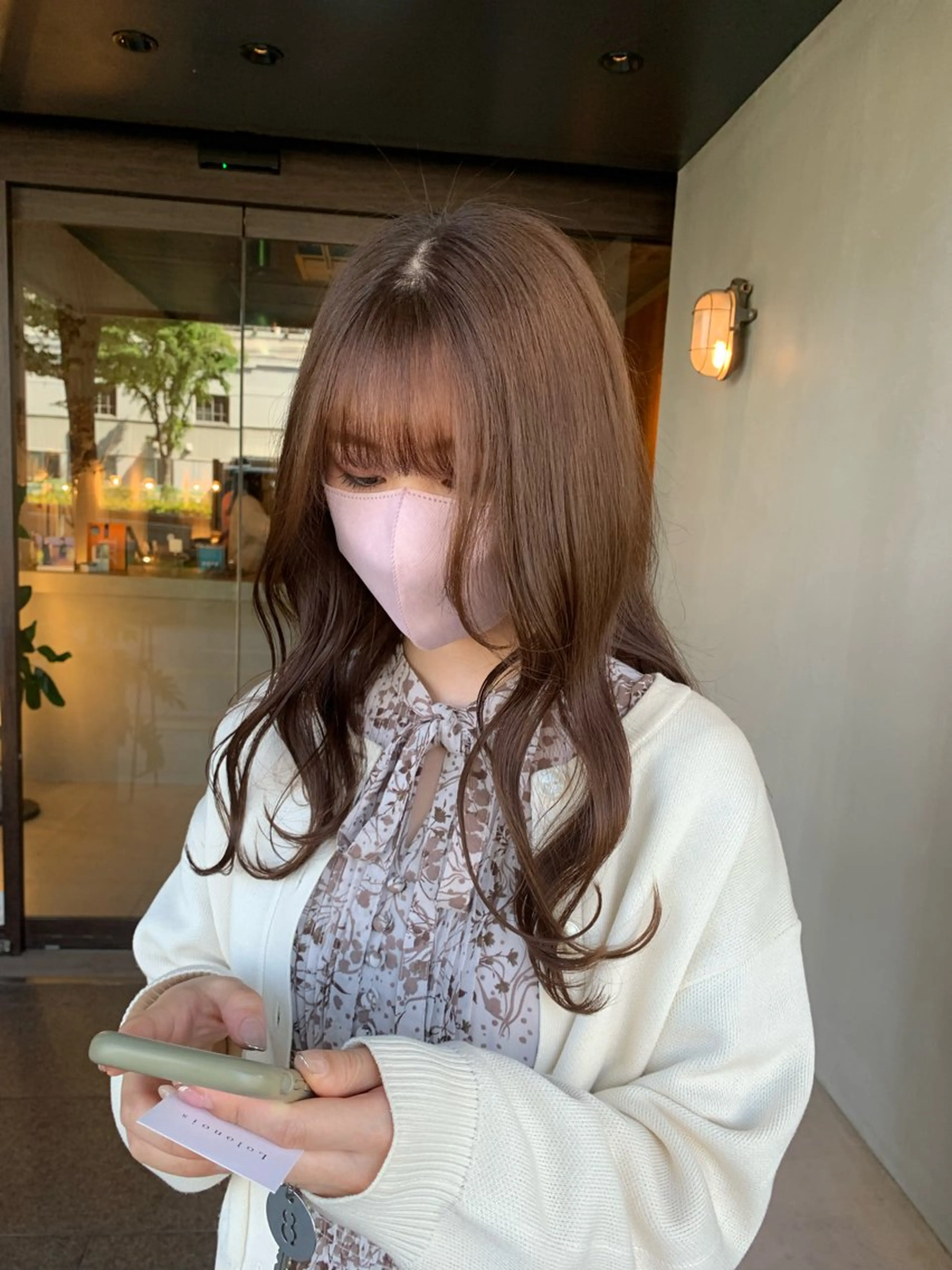 ロング カラー カット ヘアカラー 福崎 真奈のヘアスタイル