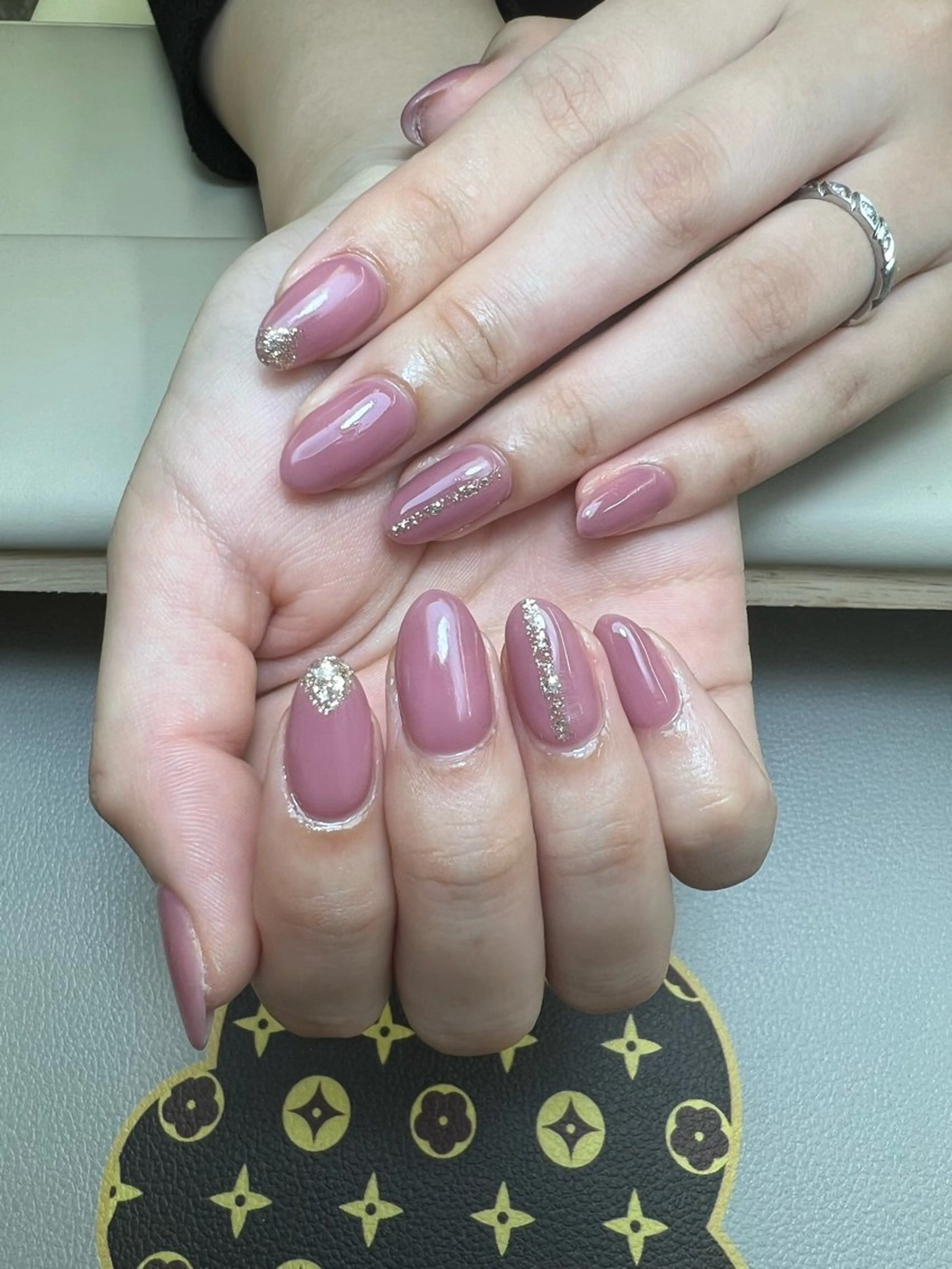 ネイル AngelChris ビューティーサロンのネイルデザイン