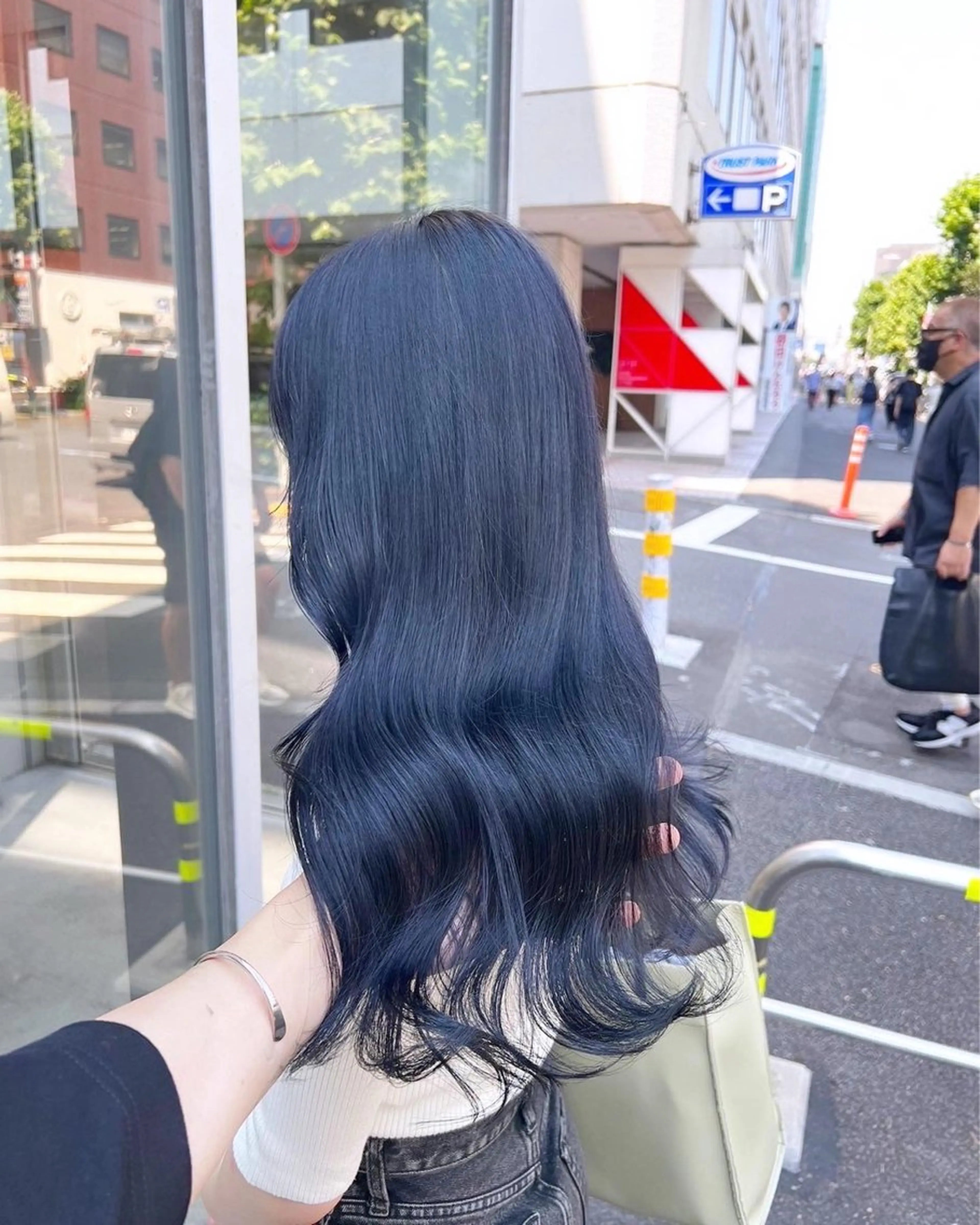 ロング カラー ヘアカラー トリートメント ヘッドスパ ヘアセット 🇨🇳中韓レイヤー 暗髪カラー🇰🇷のヘアスタイル