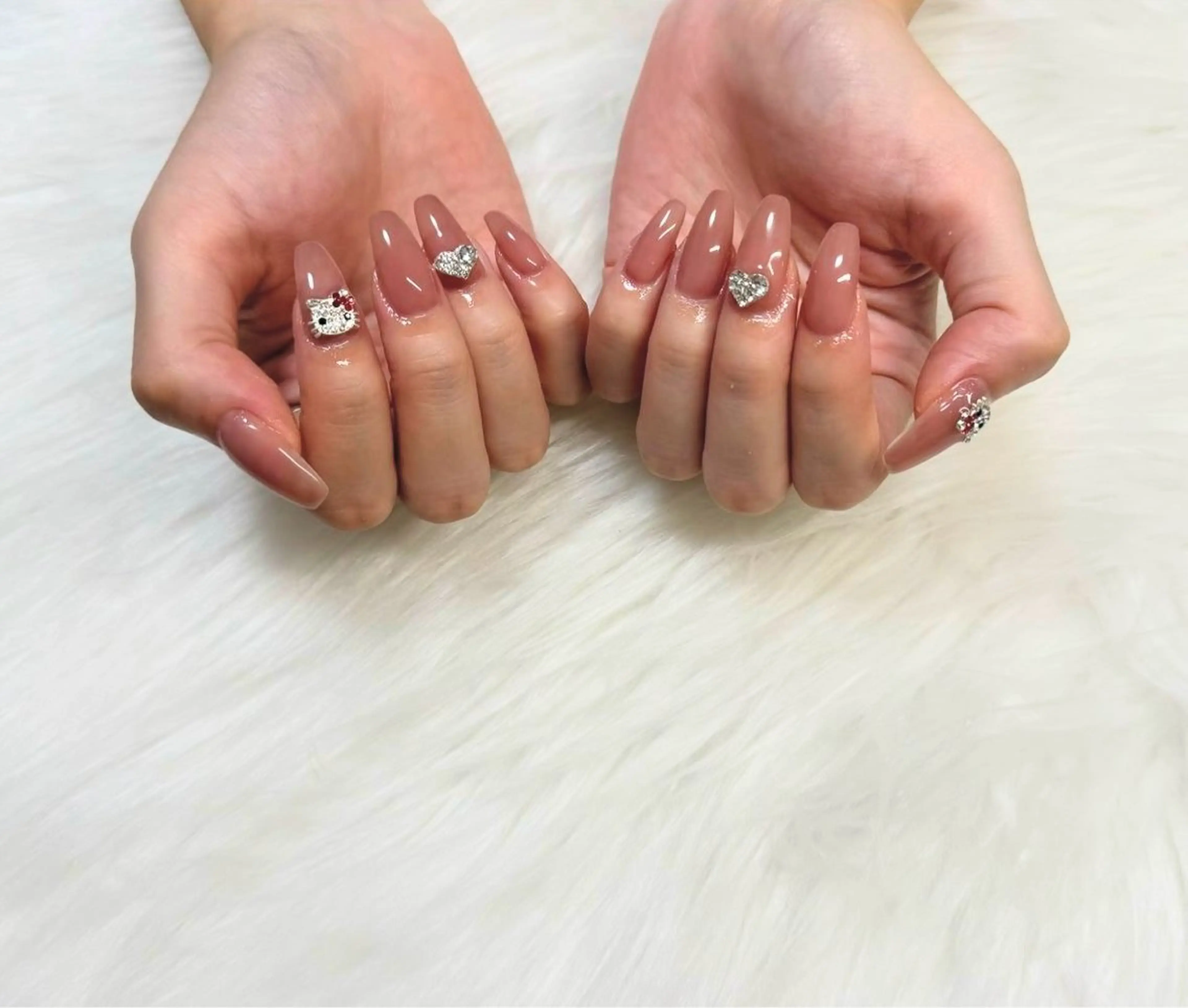 ネイル nailsalon R.のネイルデザイン