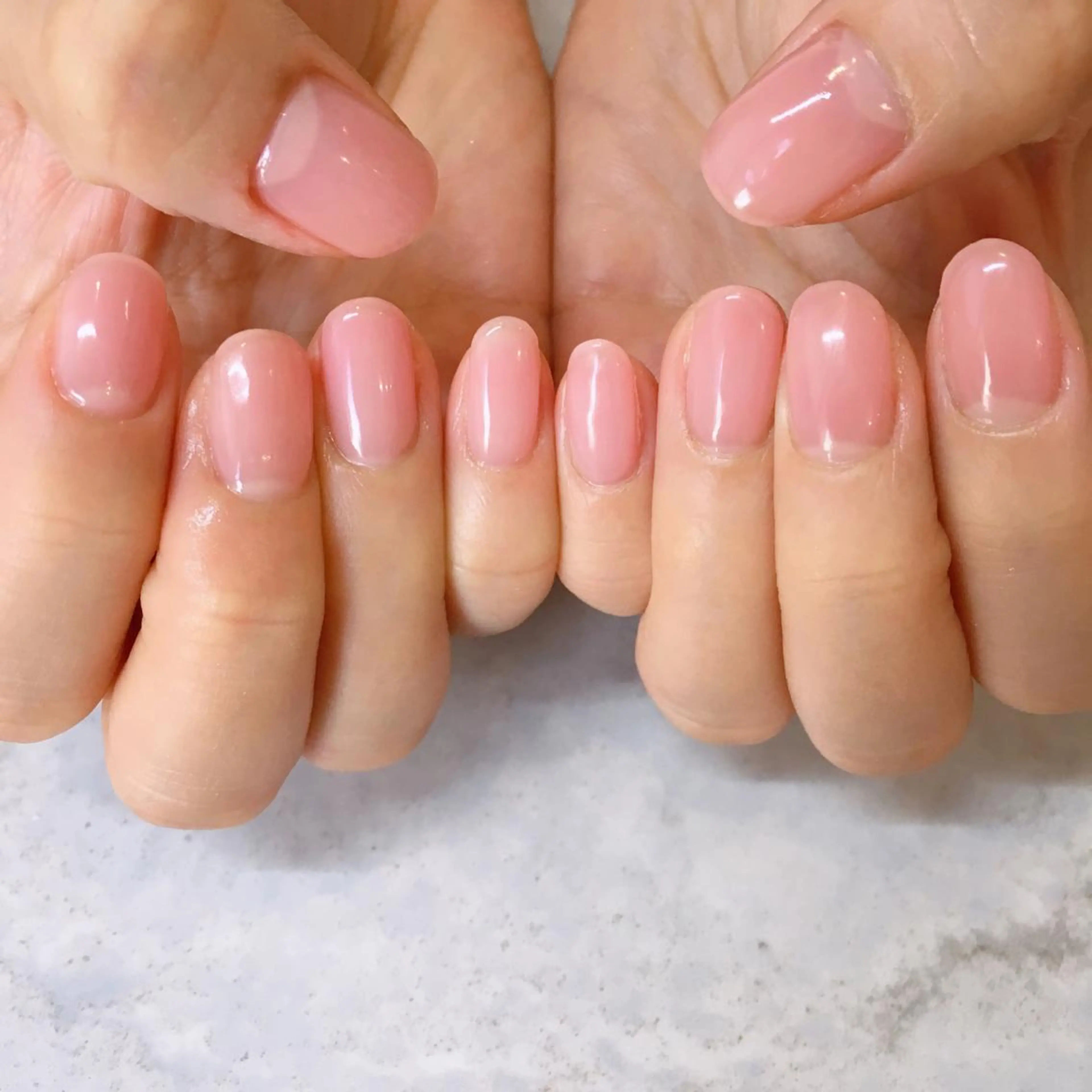 ネイル ワンカラーネイル M O M Oのネイルデザイン