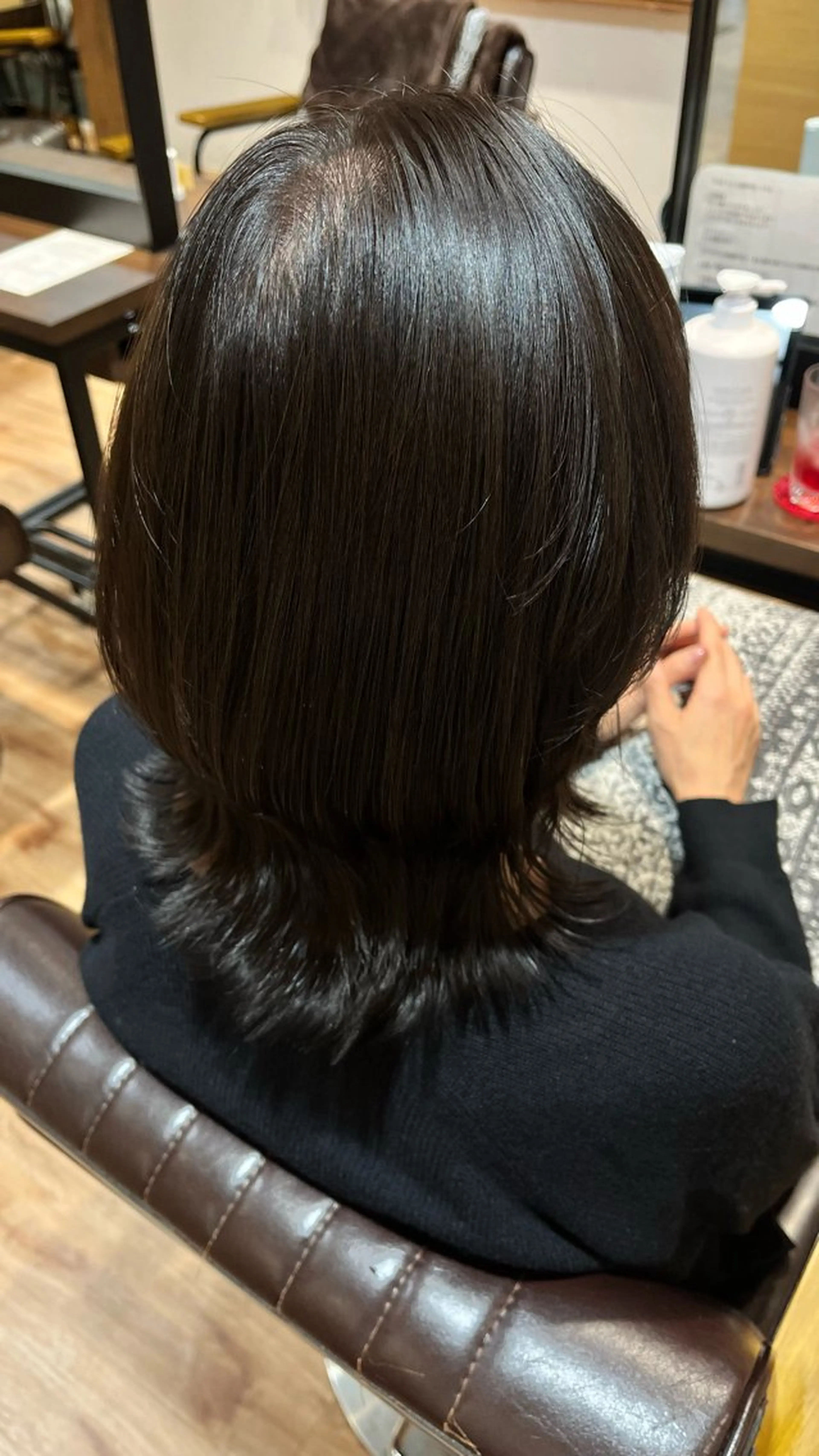 ミディアム アッシュ カットモデル募集中/ 関根舞桜のヘアスタイル