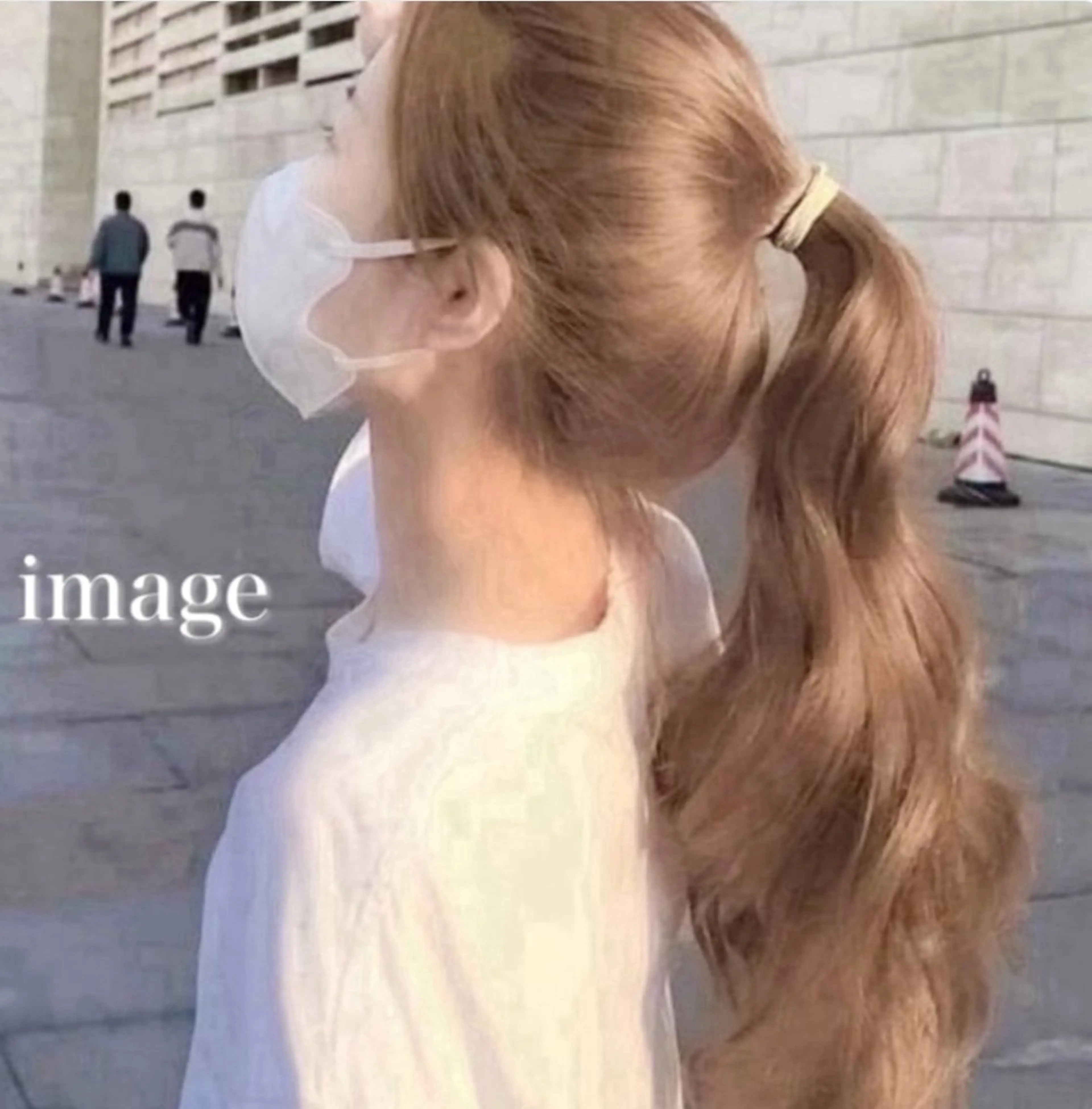 ロング カラー 🫧うる艶トレンド 🫧透明感カラーのヘアスタイル