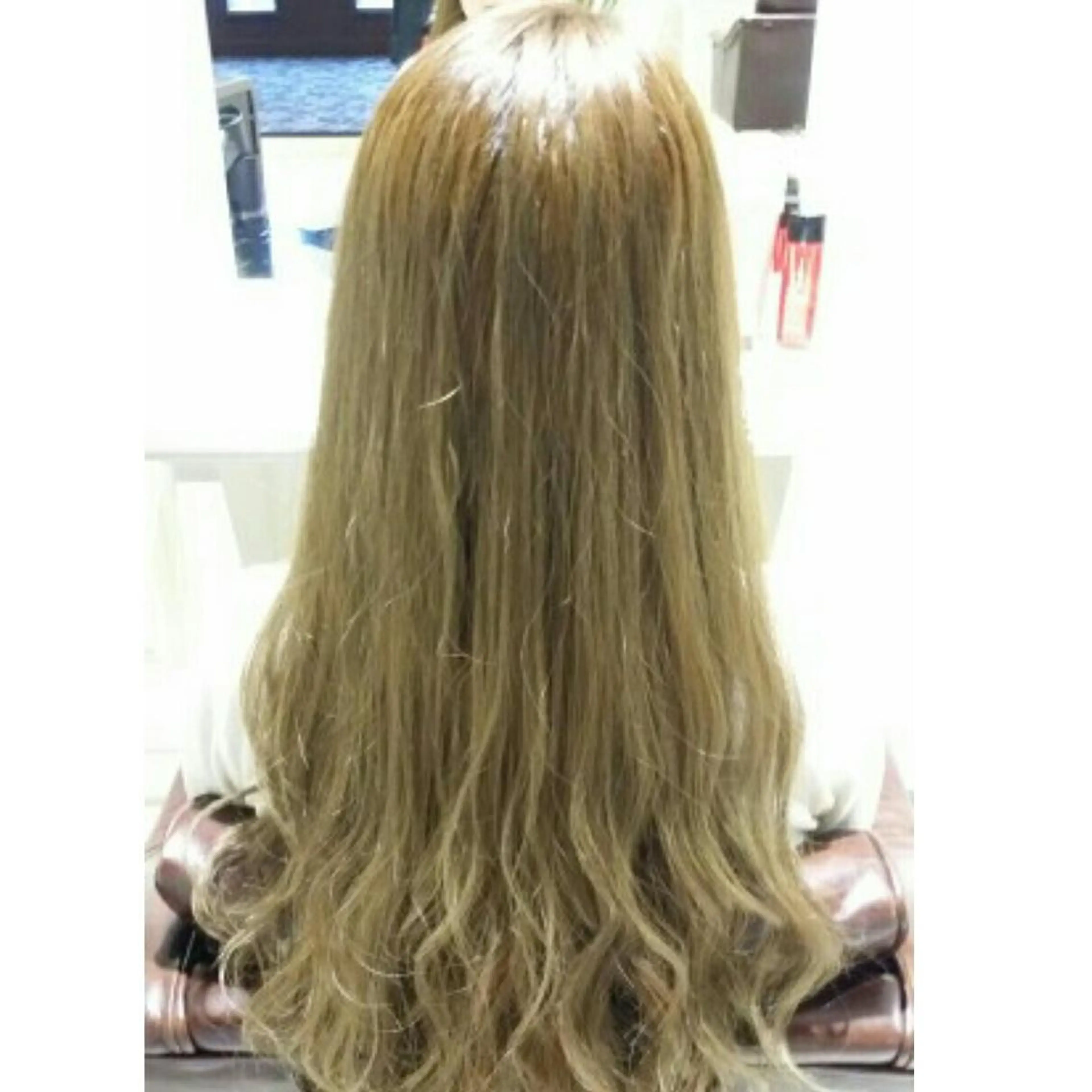 ロング カラー ブリーチ na3moe【ナナナモエ】所属・髪質改善✨カラー特化 サロン🎨平尾晃一のヘアスタイル
