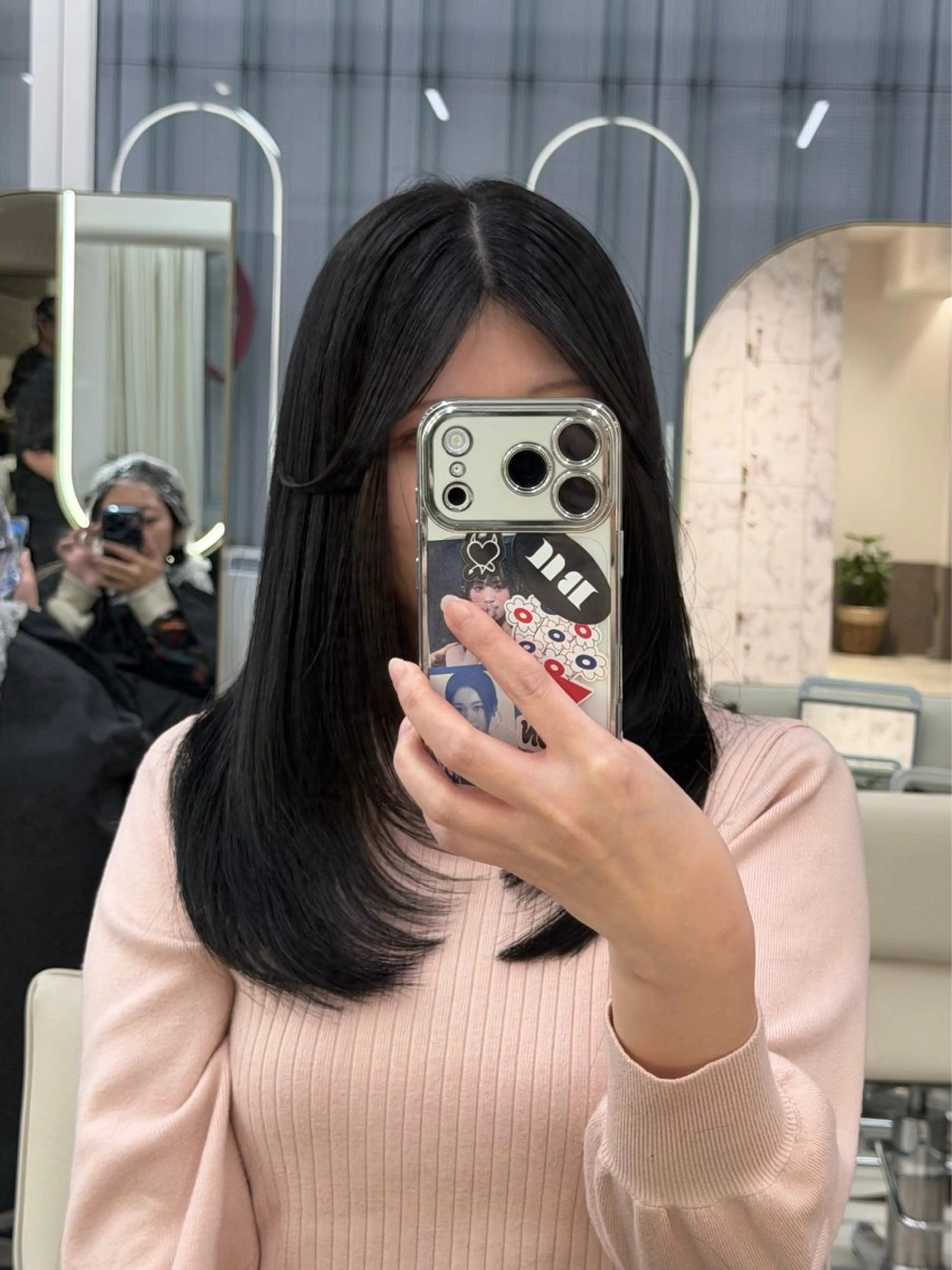 ロング カット ヘアカラー トリートメント 𝓝𝓪𝓷𝓪 くびれ/韓国風/新宿のヘアスタイル