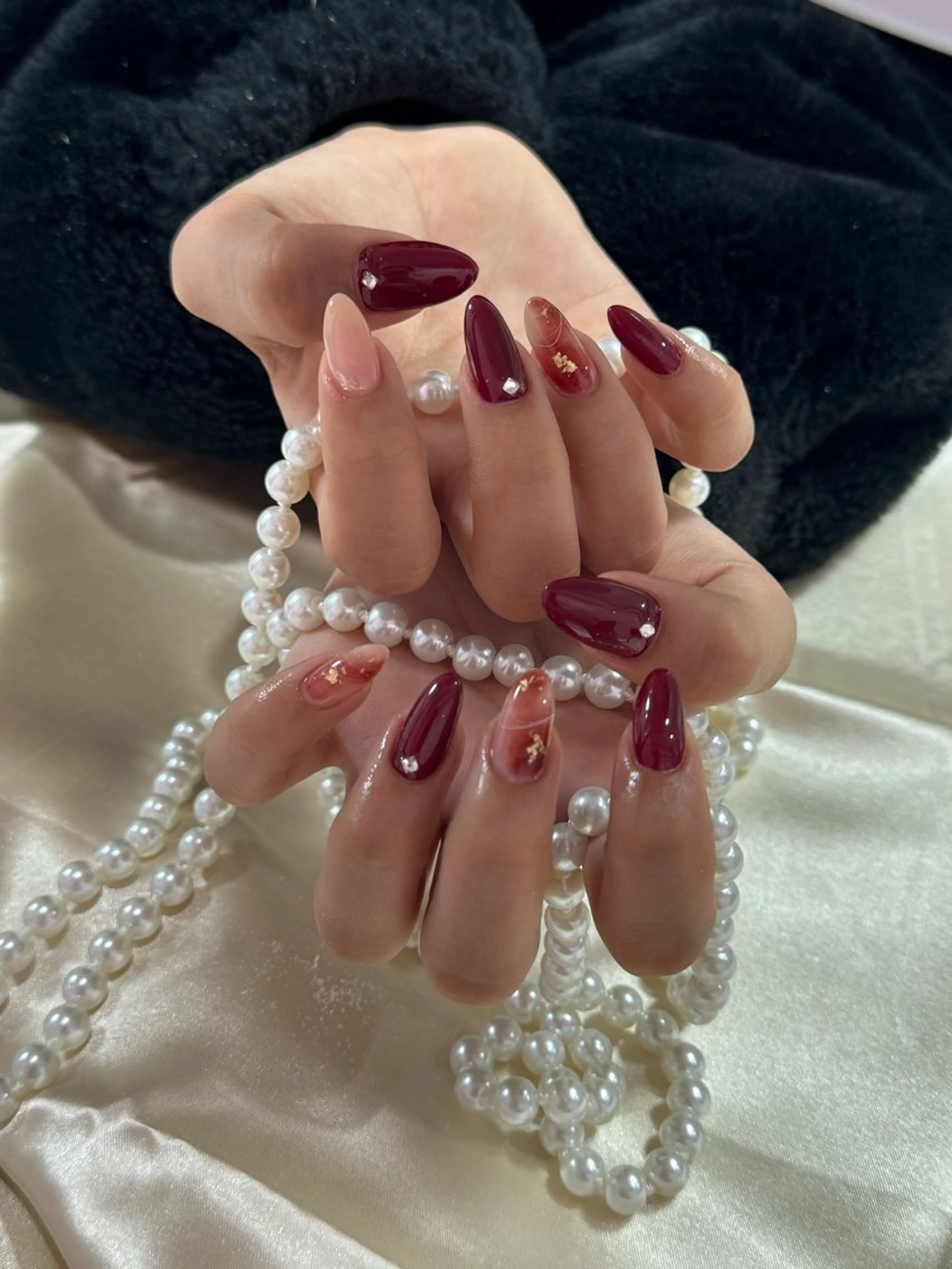 ネイル アートネイル オーロラネイル チークネイル フレンチネイル ガラスフレンチ ハンドネイル 🎀🎀YooLi Nail Salonのネイルデザイン