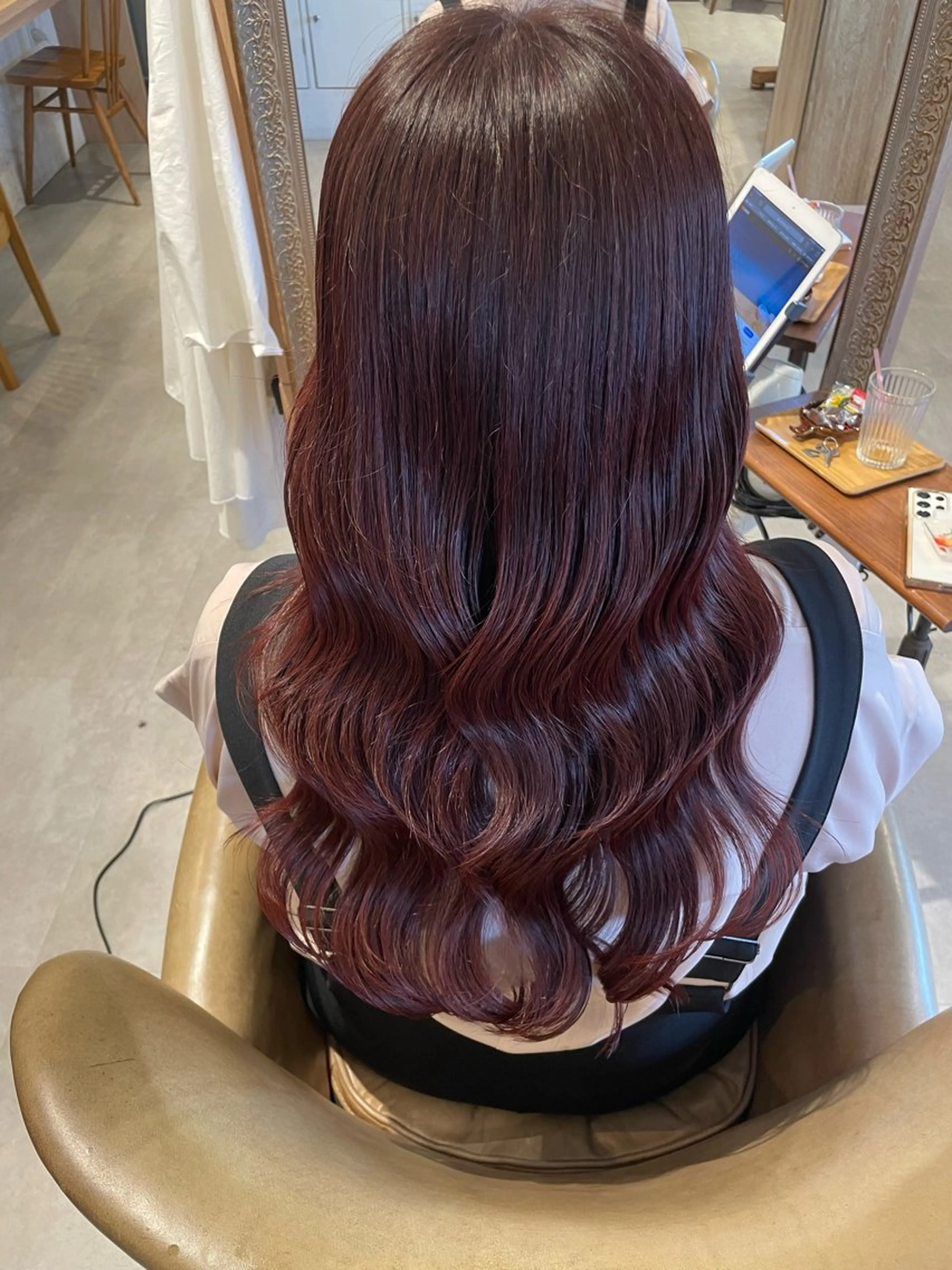 ロング カラー 髪質改善 ヘアカラー トリートメント Daisy 佐久間　茜のヘアスタイル