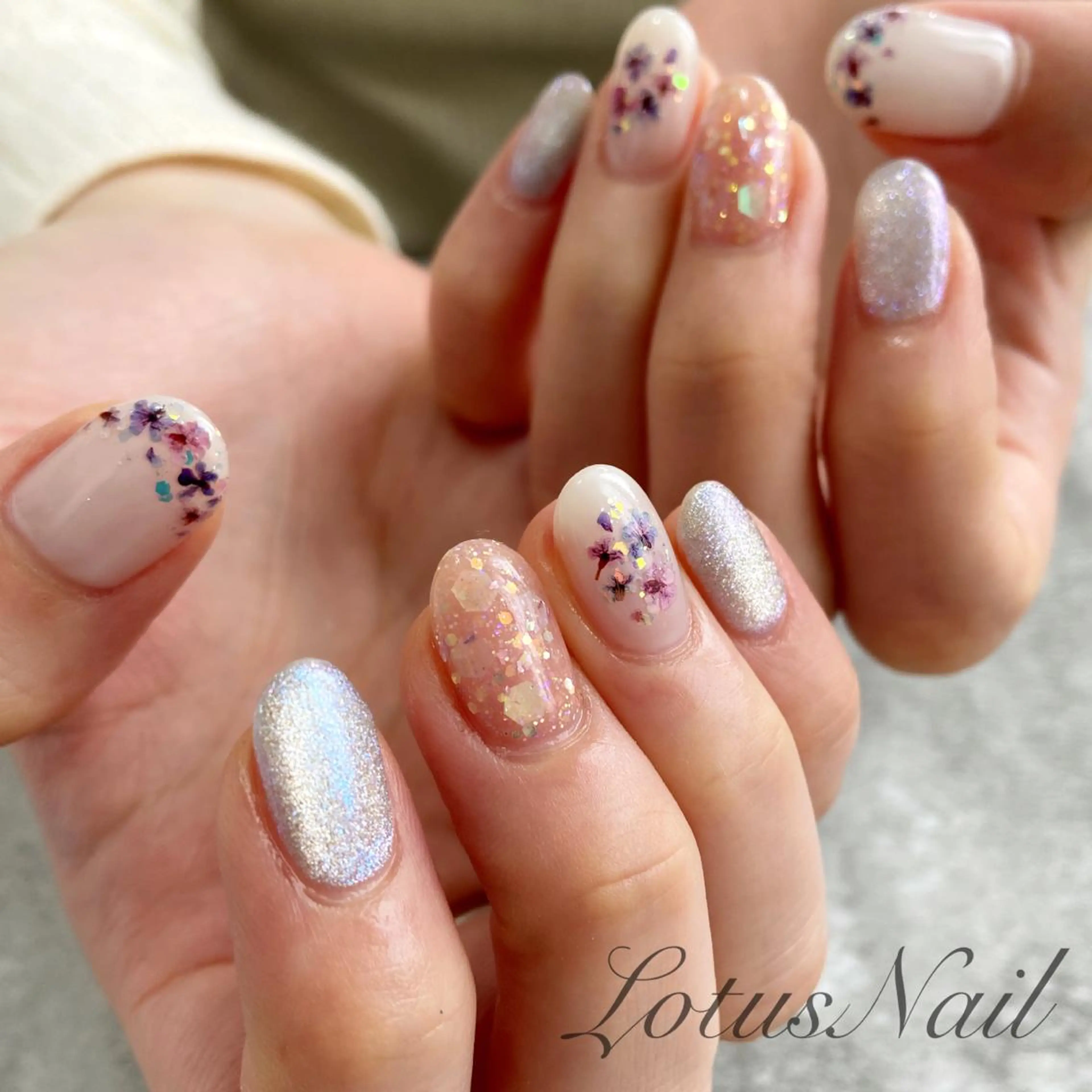 ネイル ジェルネイル 春ネイル ハンドネイル Lotus Nailのネイルデザイン
