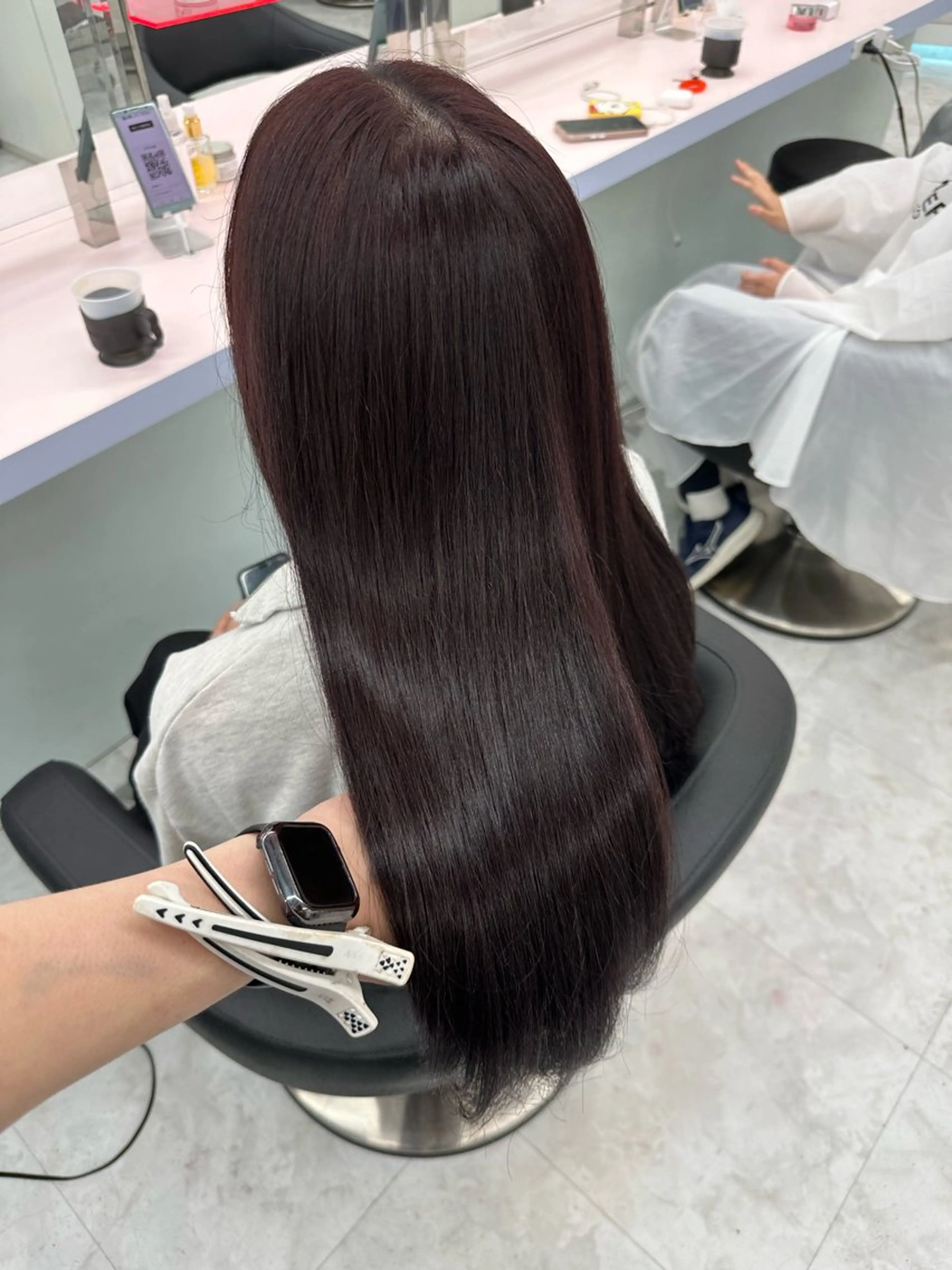 ロング カラー 🫧ハイトーン🫧 ベージュ🫧徹哉のヘアスタイル