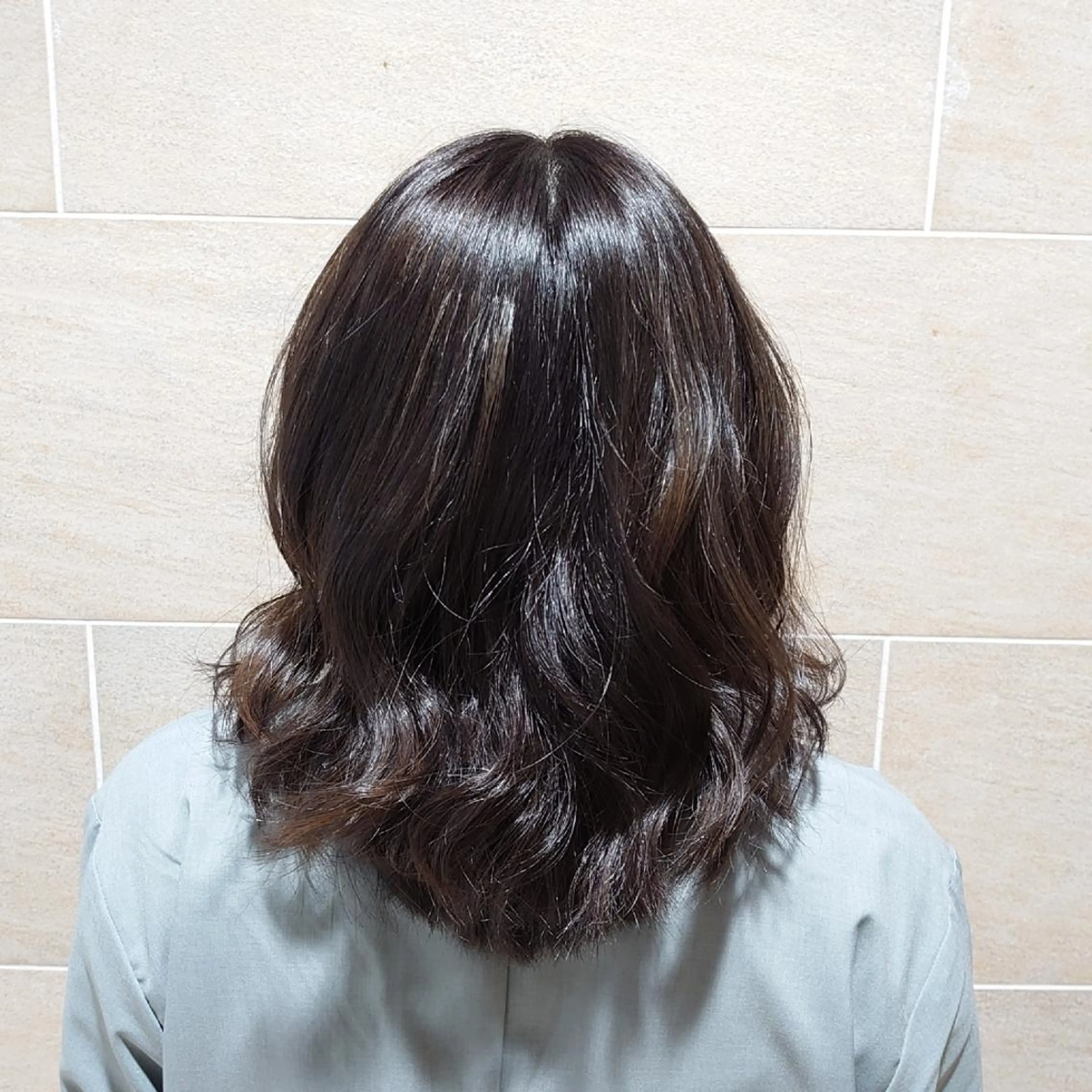 カラー ミディアム アッシュ 透明感カラー シルバー ヘアカラー 宮本  星羅のヘアスタイル