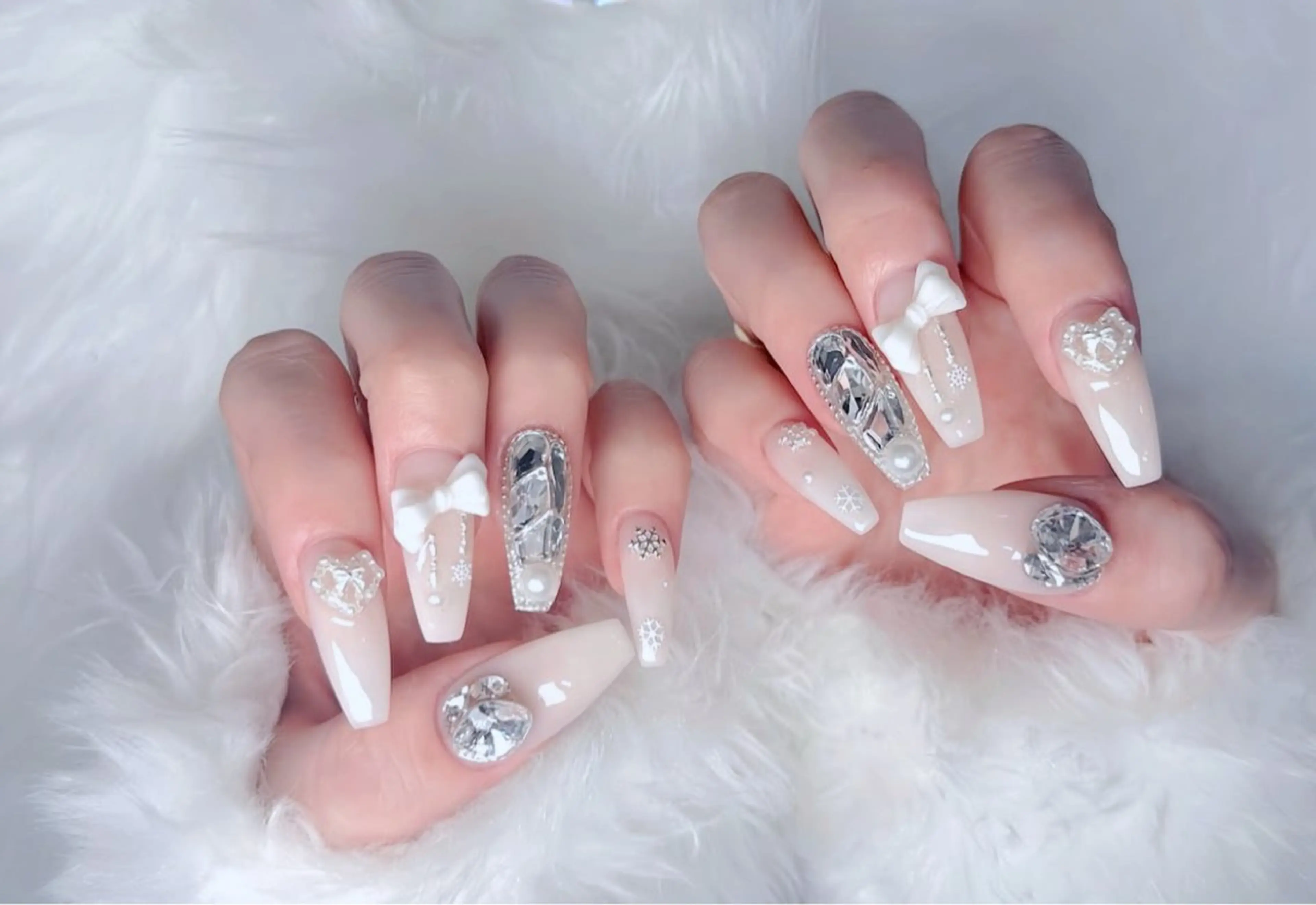 ネイル ハンドネイル RiNo Nail Salon所属・RinO Nail 大阪のネイルデザイン