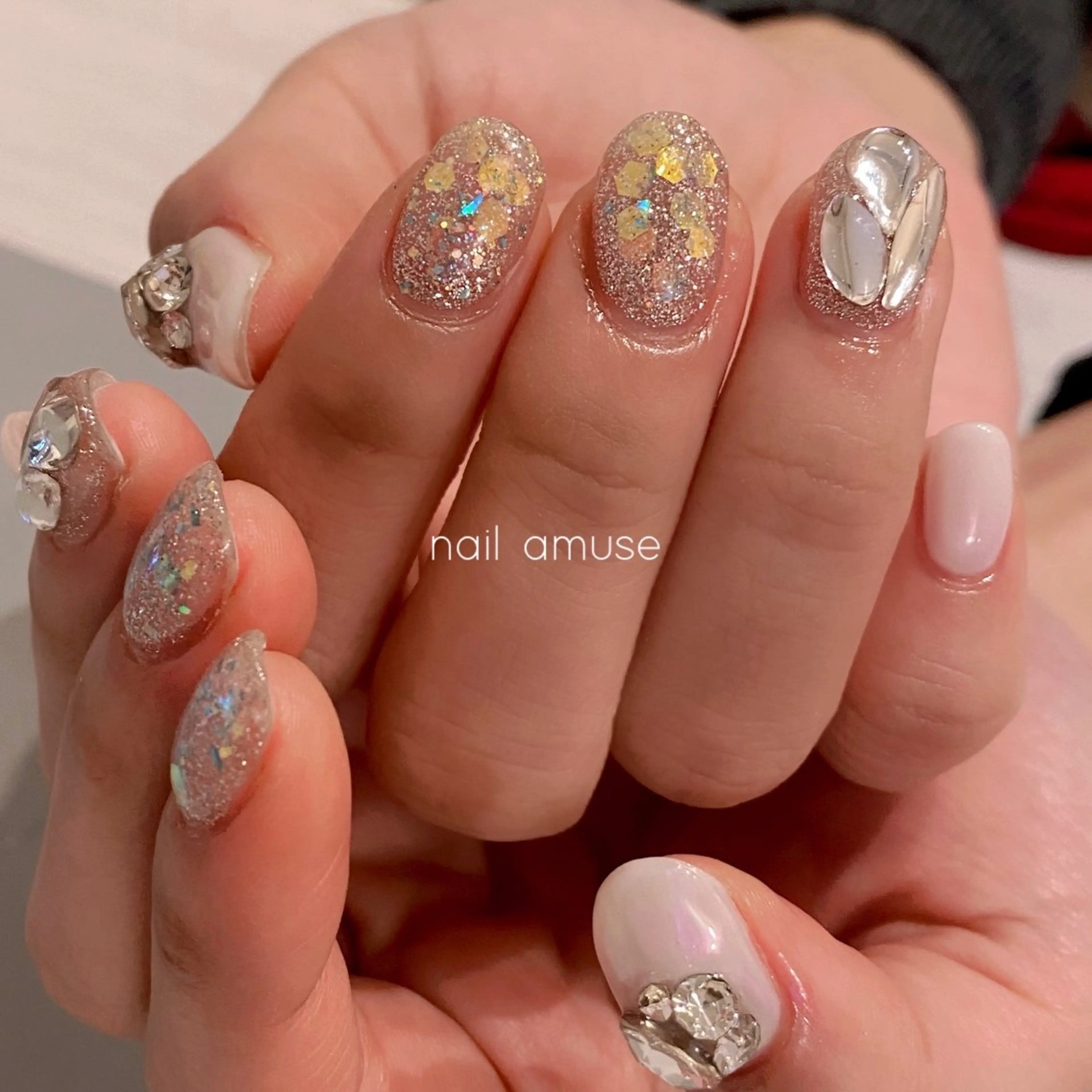ネイル アートネイル キラキラネイル 韓国ネイル ストーンネイル nail amuseのネイルデザイン