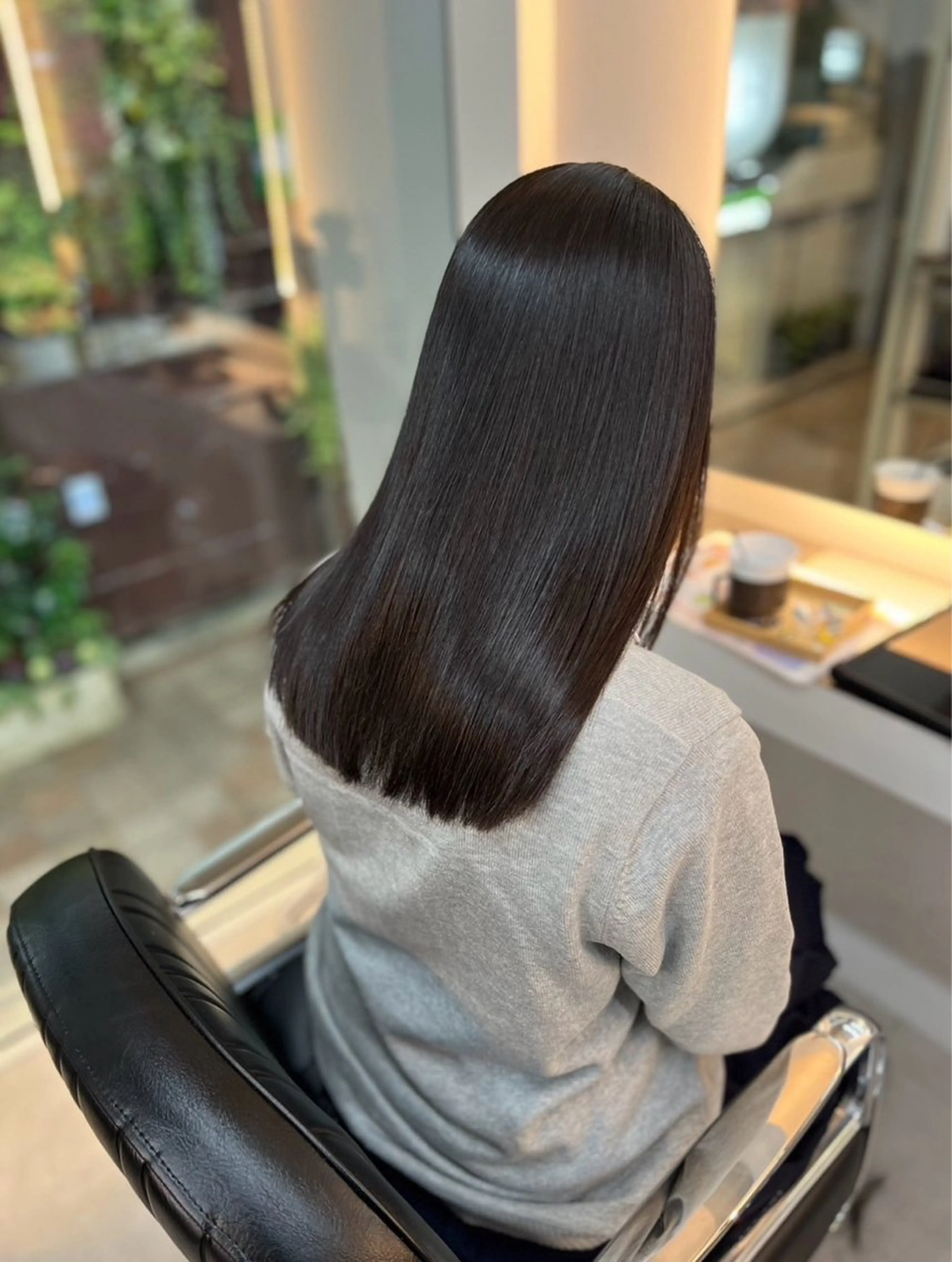 セミロング 髪質改善 shiomi H hair fashion所属・久門 未来のヘアスタイル