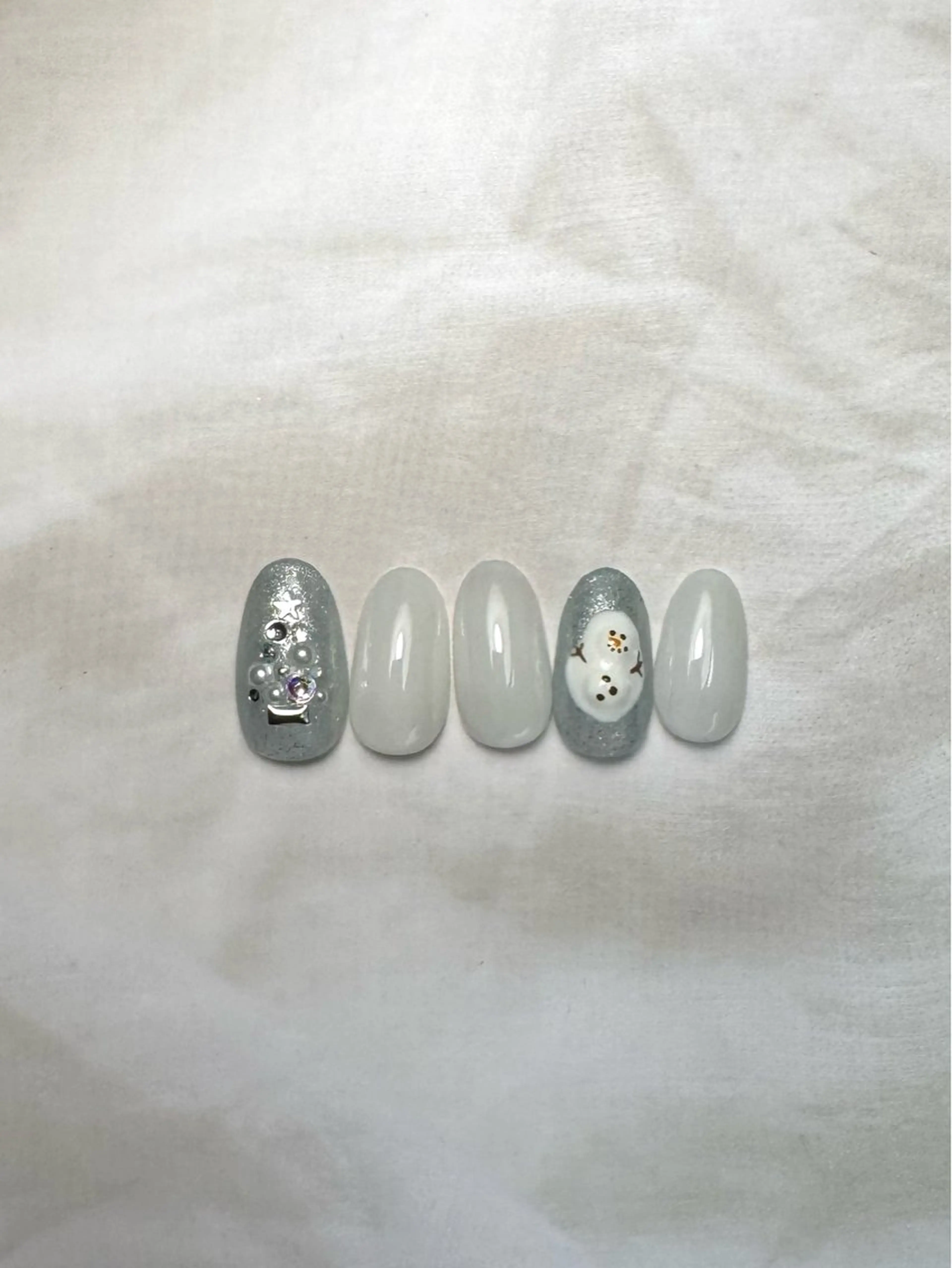 ネイル 冬ネイル クリスマス Raymee月島所属・村上 沙彩のネイルデザイン