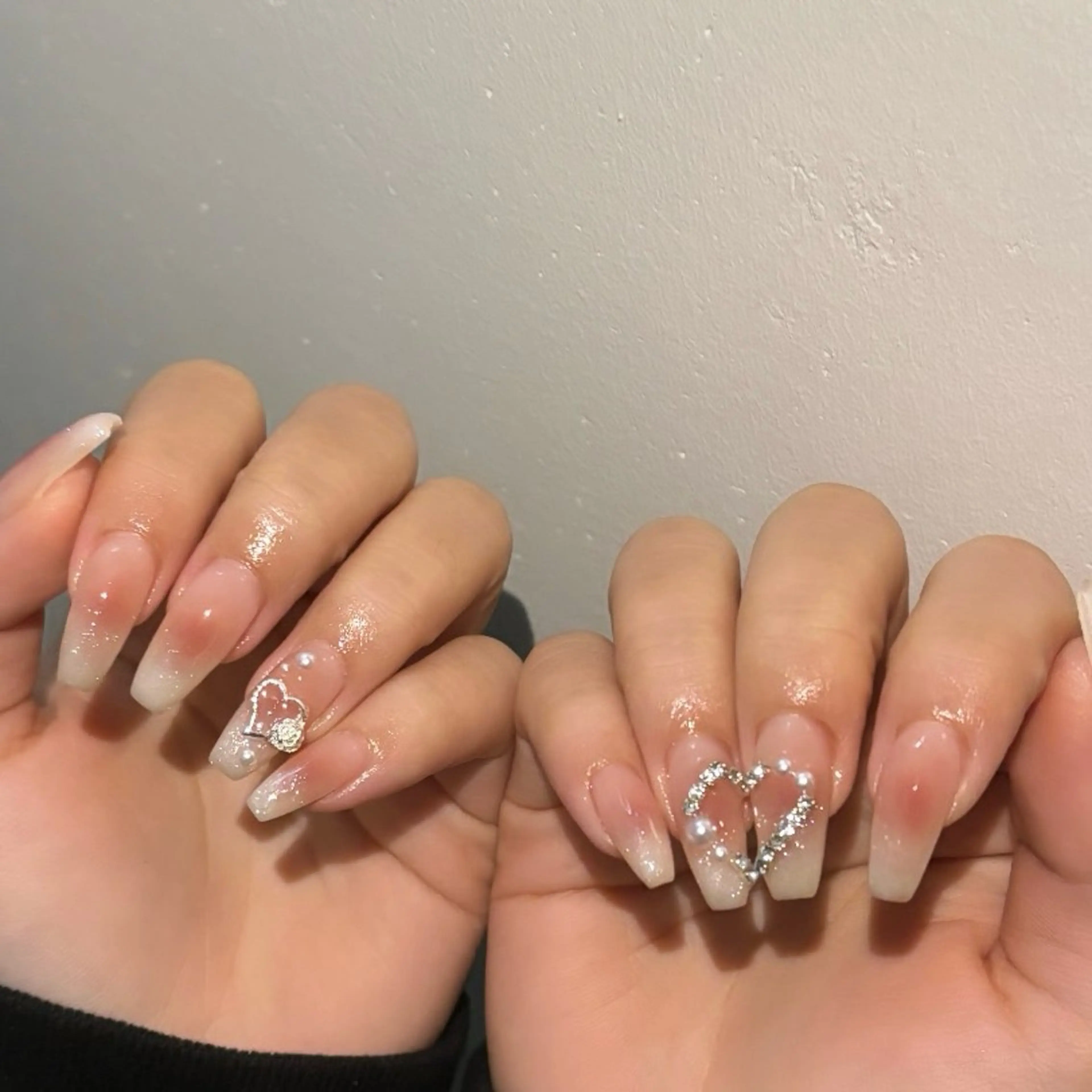 ネイル ハンドネイル フットネイル nail salon minuitのマツエク・マツパデザイン