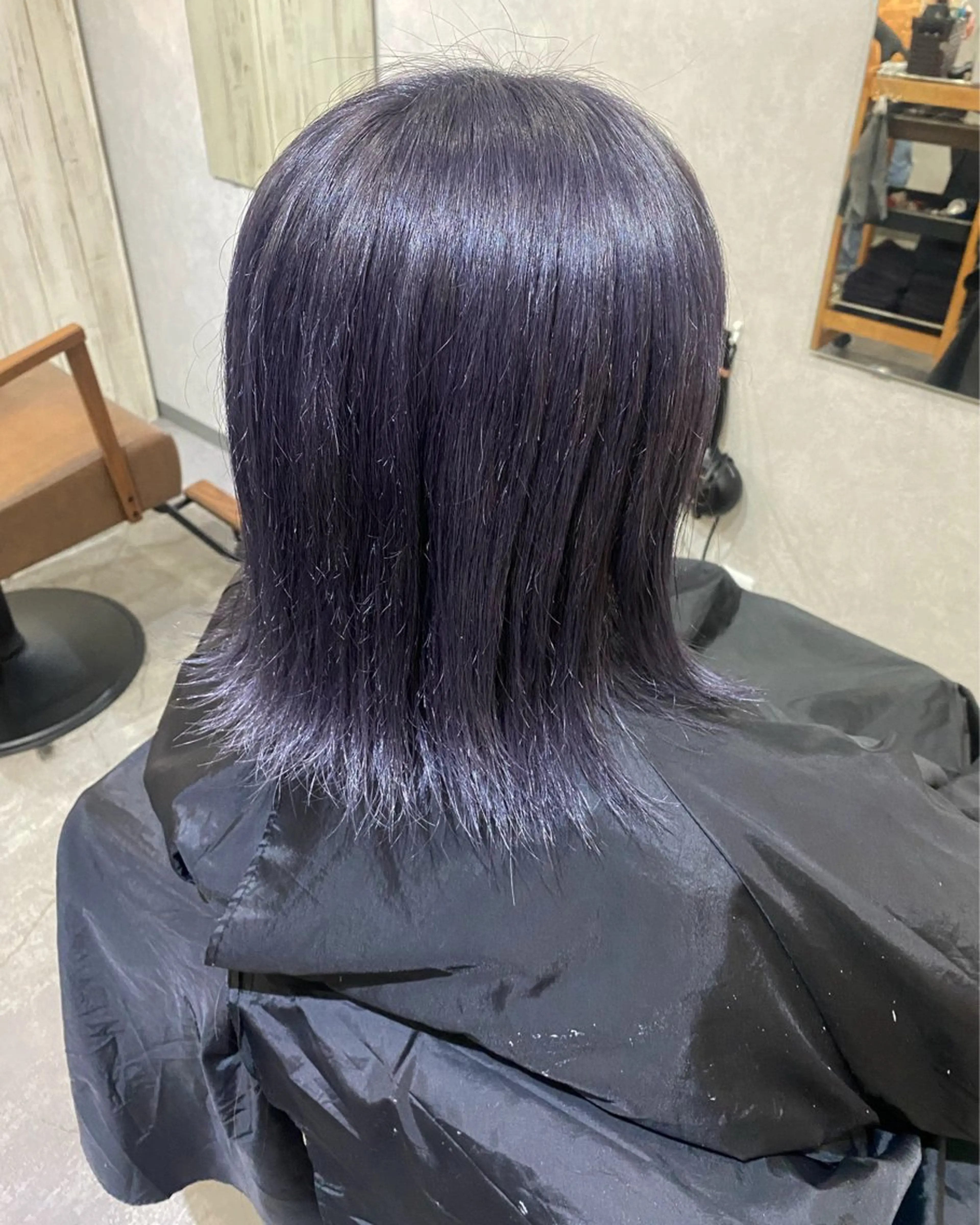 カラー ブリーチ ディープパープル Bish Yanaのヘアスタイル