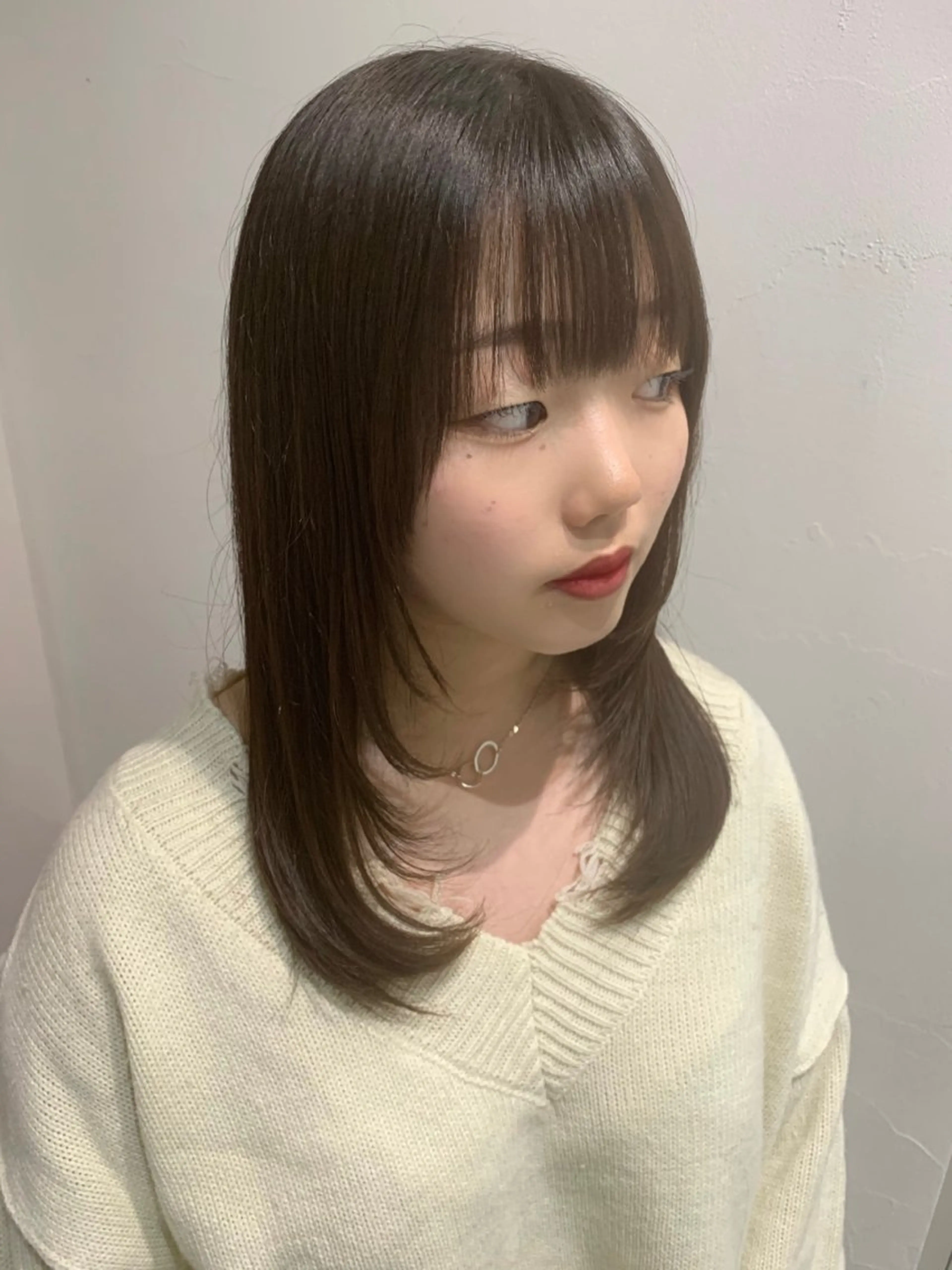 セミロング ヘアカラー LITTLE _KATOのヘアスタイル