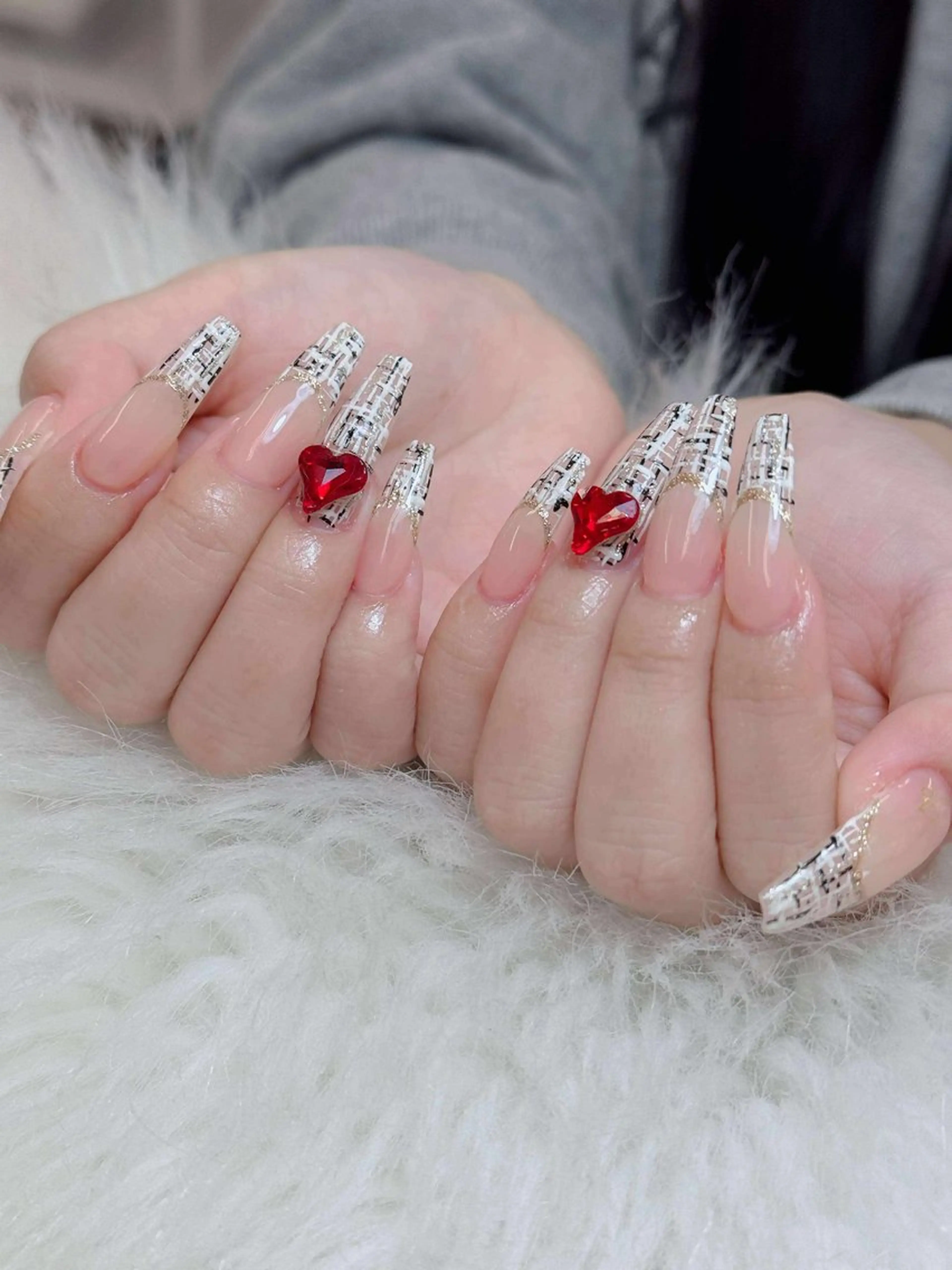 ネイル オーロラネイル チークネイル フットネイル フレンチネイル ハロウィン ハンドネイル Lumi Nail 新大久保3‘のネイルデザイン