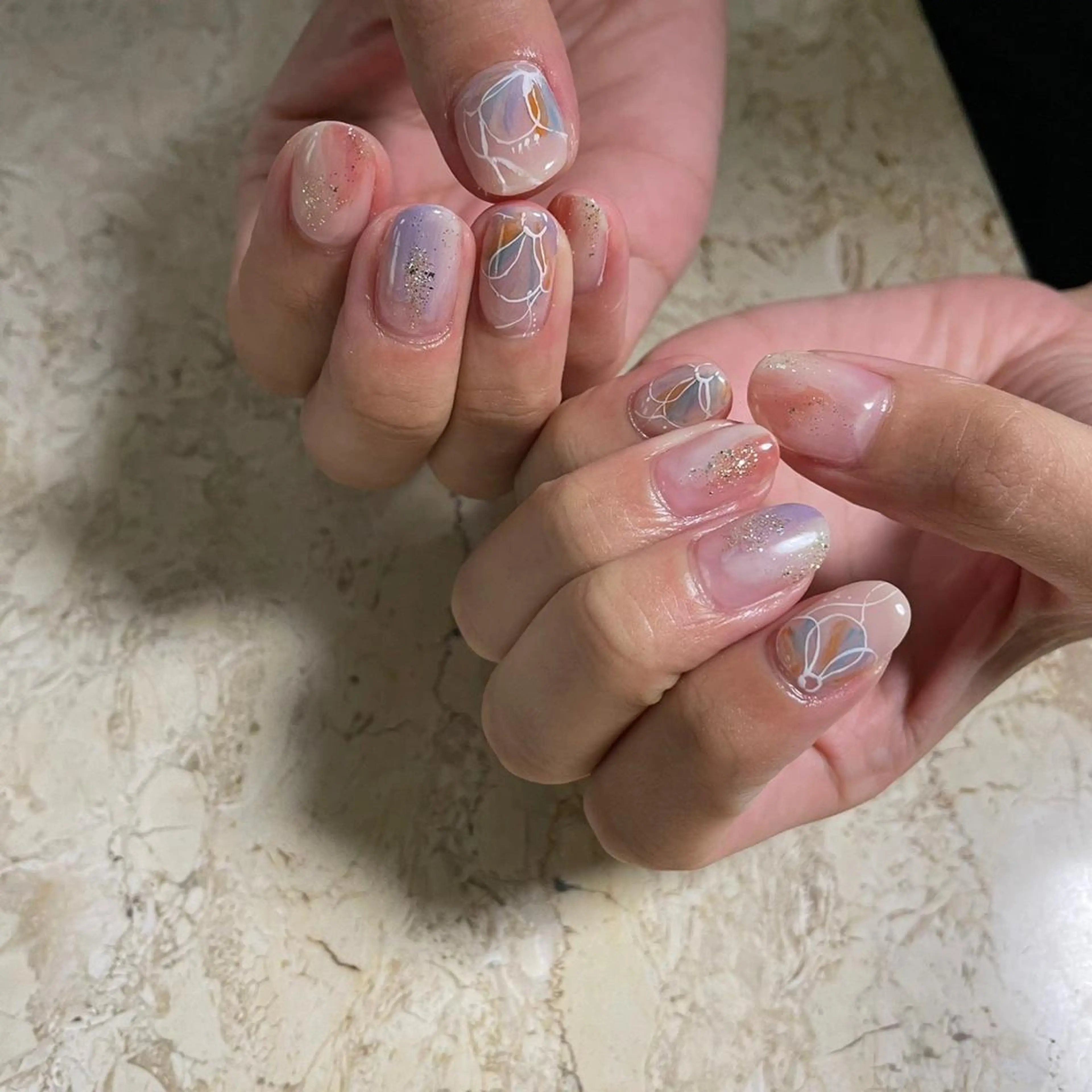 ネイル アートネイル ブラウン フラワーネイル フレンチネイル ジェルネイル ハンドネイル nail salon mieux(ミュー)のネイルデザイン