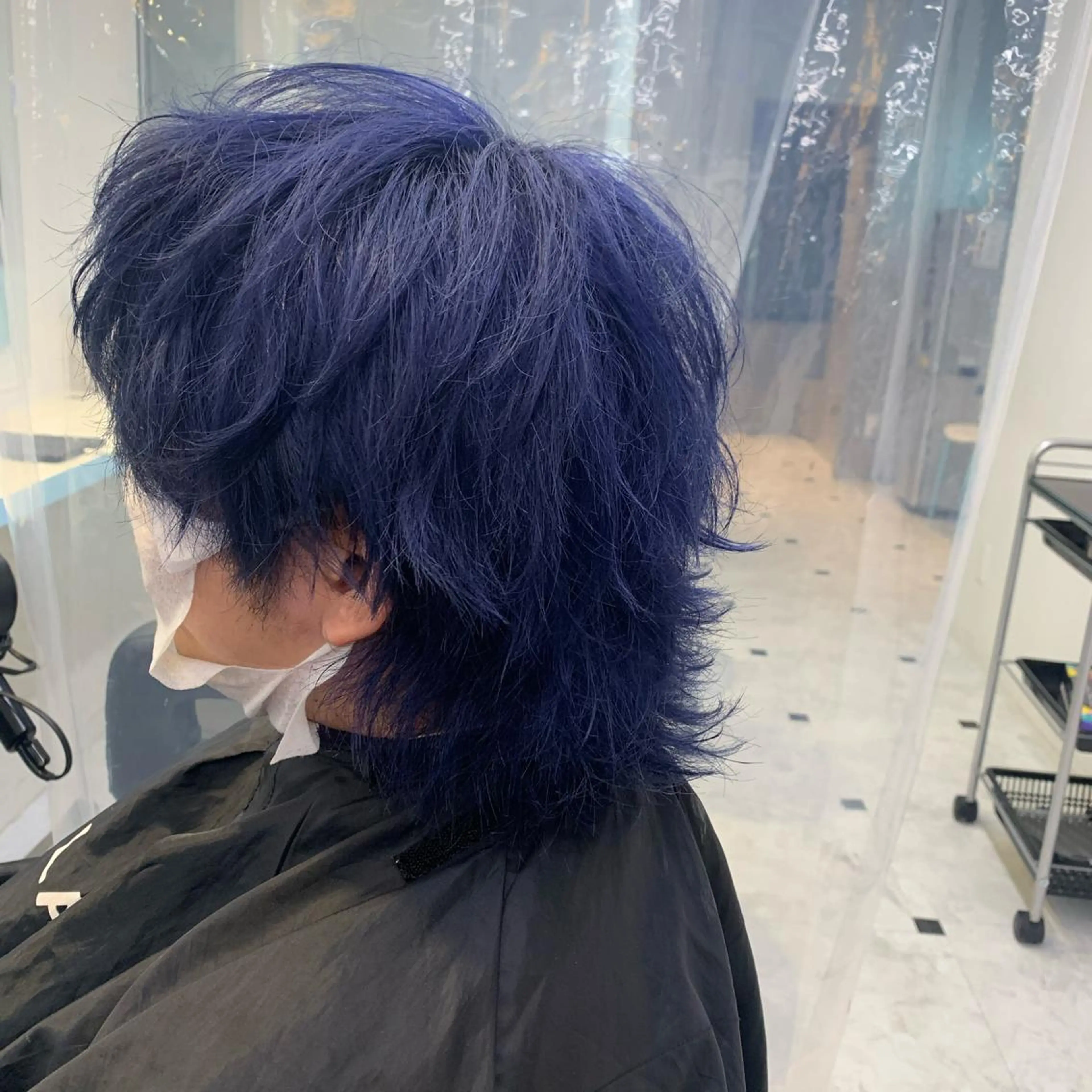 ショート カラー ヘアアレンジ メンズ メンズブリーチ メンズハイトーン ブリーチ ブルーカラー 透明感カラー EMANON池袋3rd所属・ナチュラル艶髪 なおき｜池袋美容師のヘアスタイル