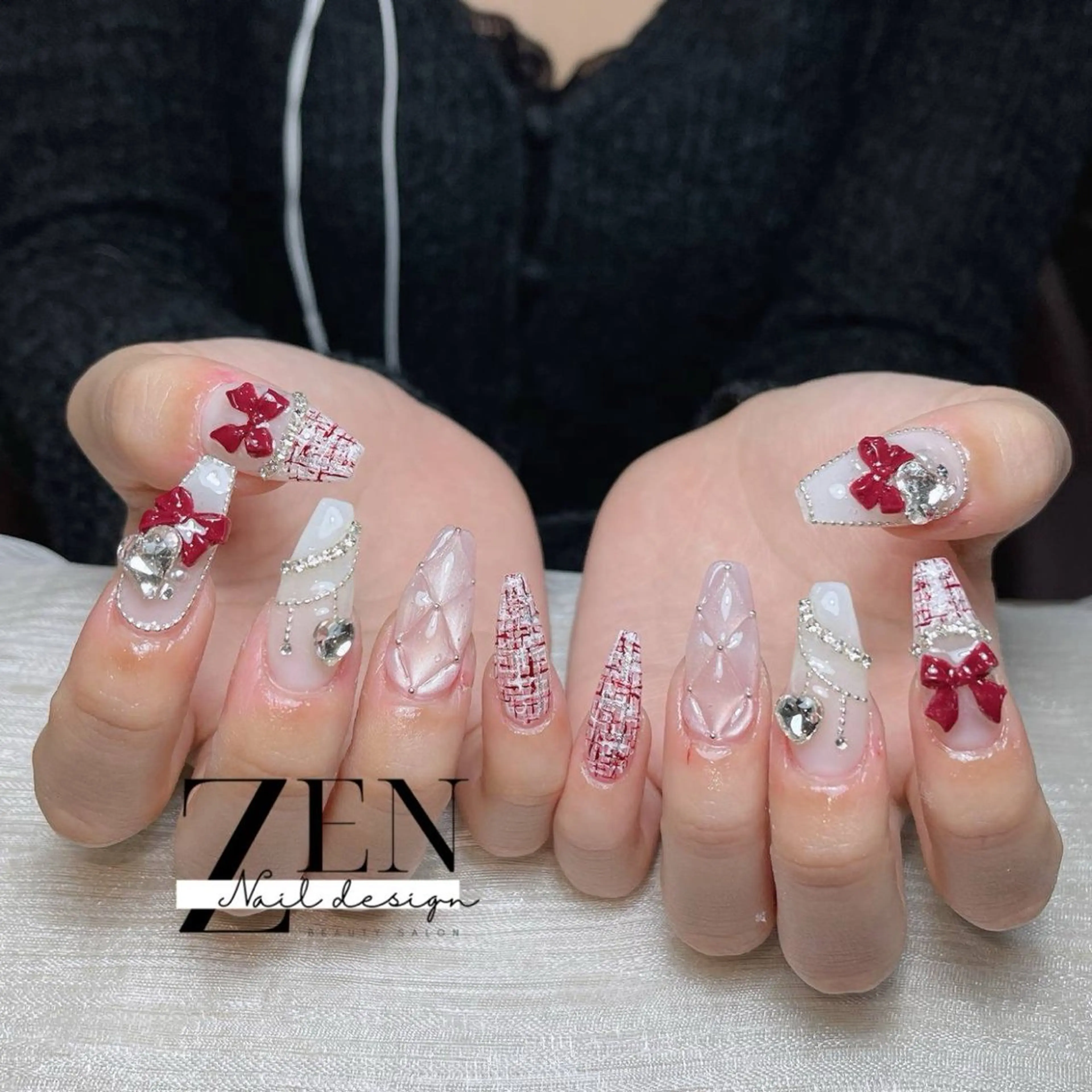 ネイル チークネイル フレンチネイル ジェルネイル 韓国ネイル マグネットネイル ハンドネイル Zen Nail Design 池袋のネイルデザイン
