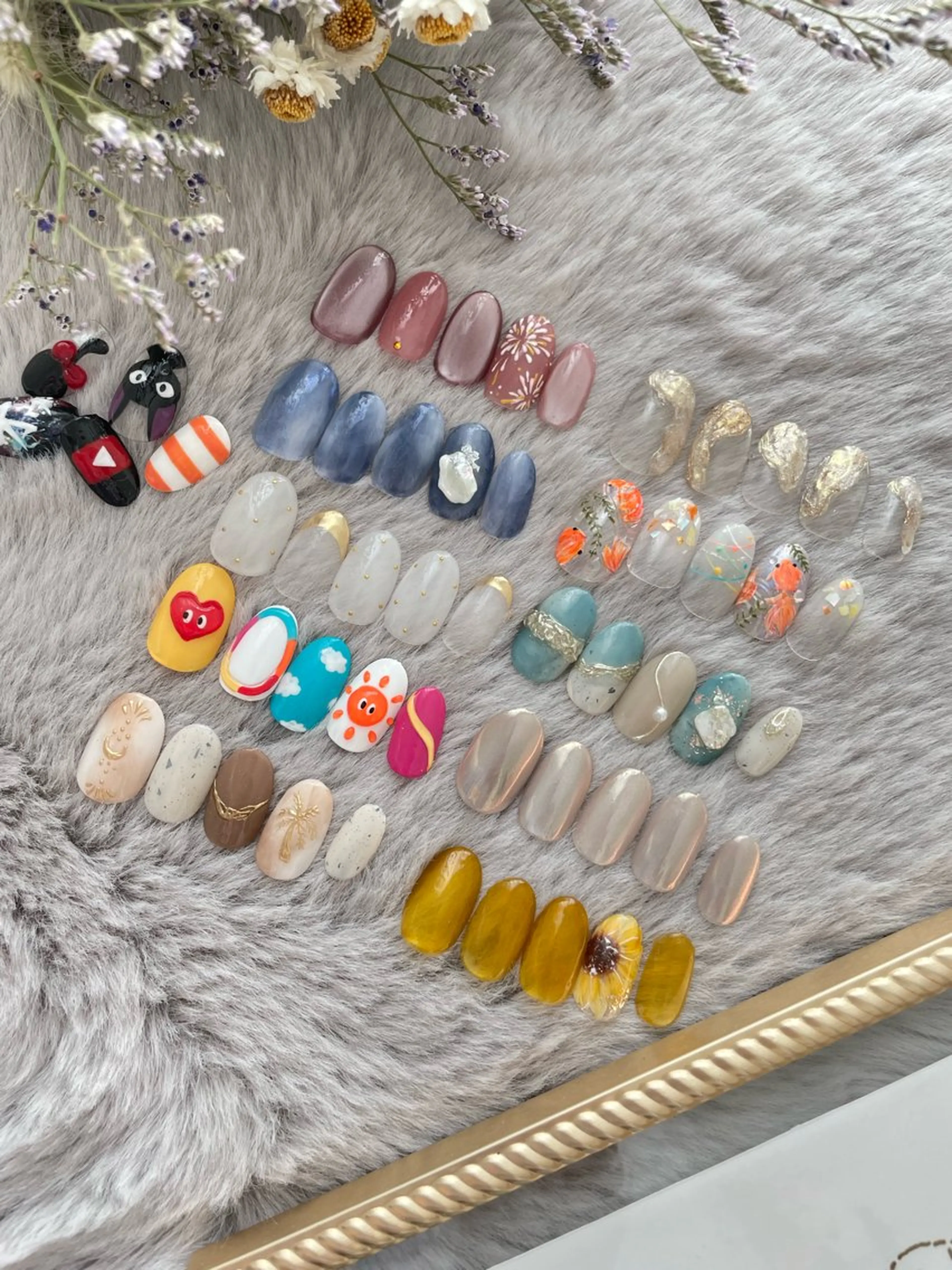 ネイル ハンドネイル フットネイル 山田 美紀のネイルデザイン